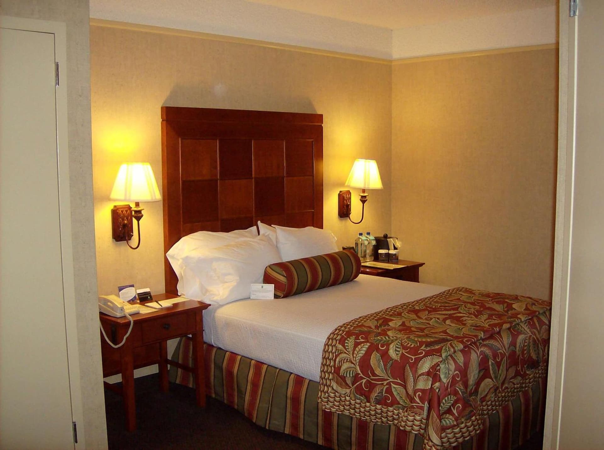 Embassy Suites San Antonio Airport gallery photo in San Antonio, TX — image 27