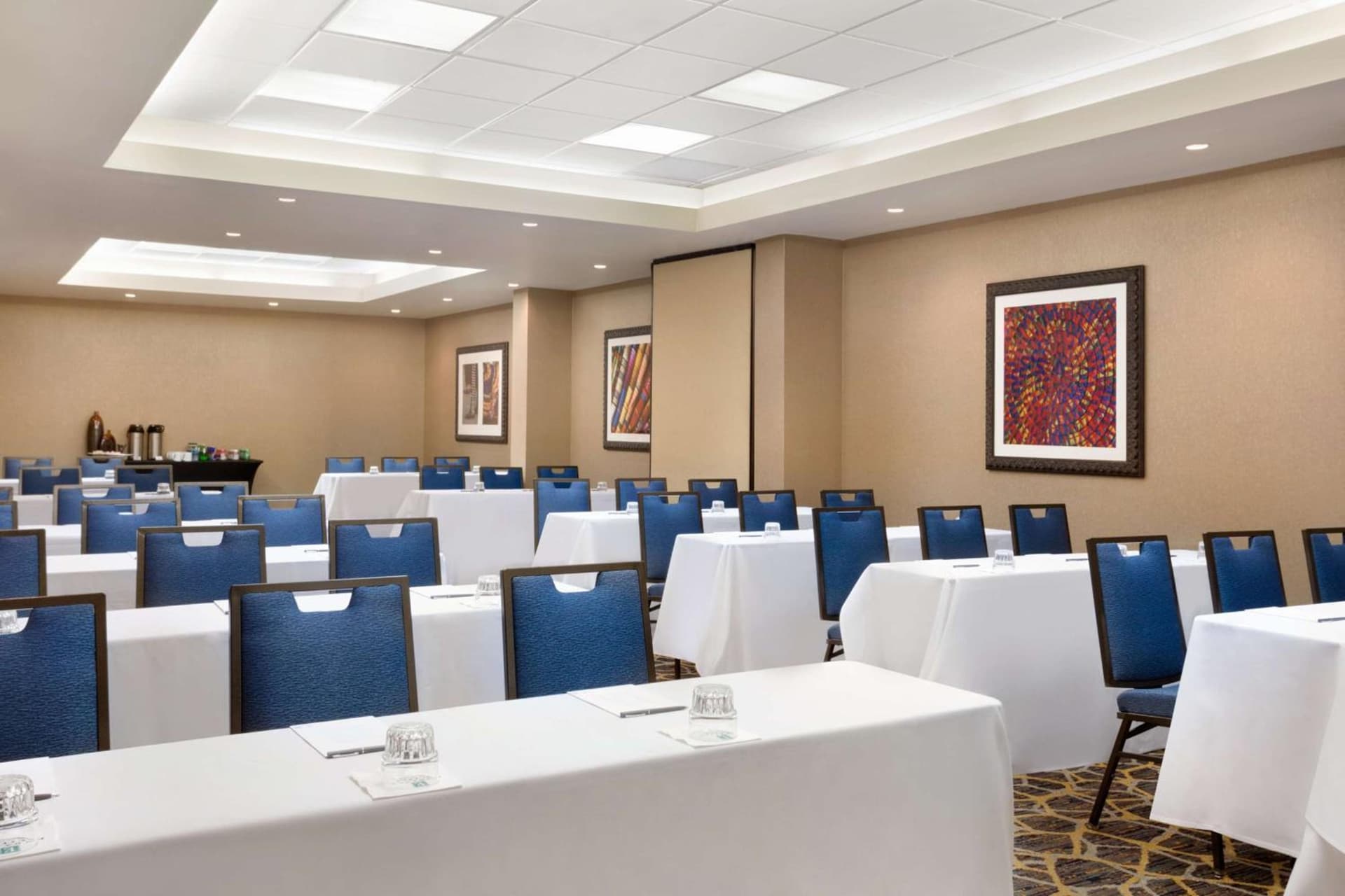 Embassy Suites San Antonio Airport gallery photo in San Antonio, TX — image 39