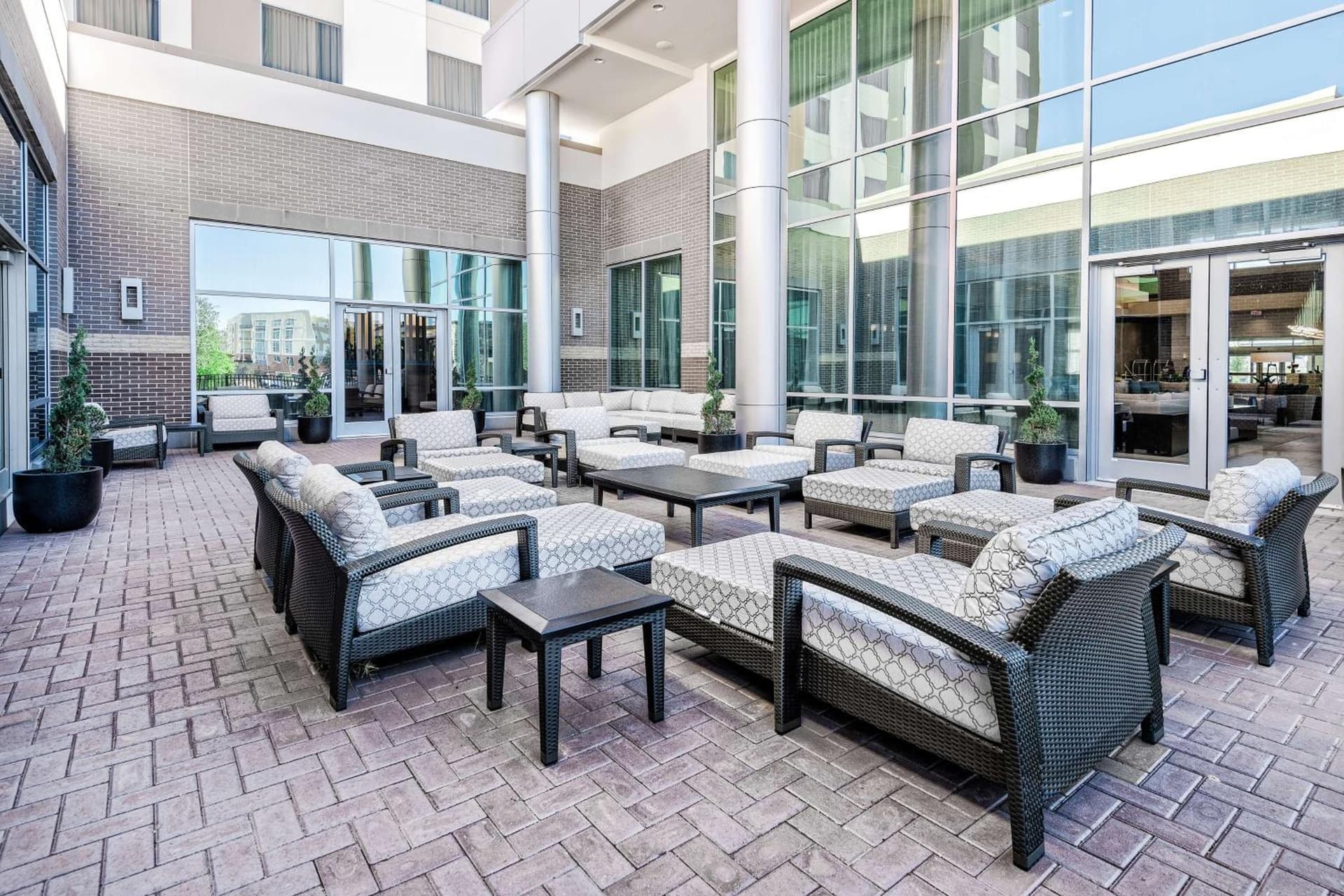 Embassy Suites By Hilton College Station interior in College Station, TX — gallery photo 2