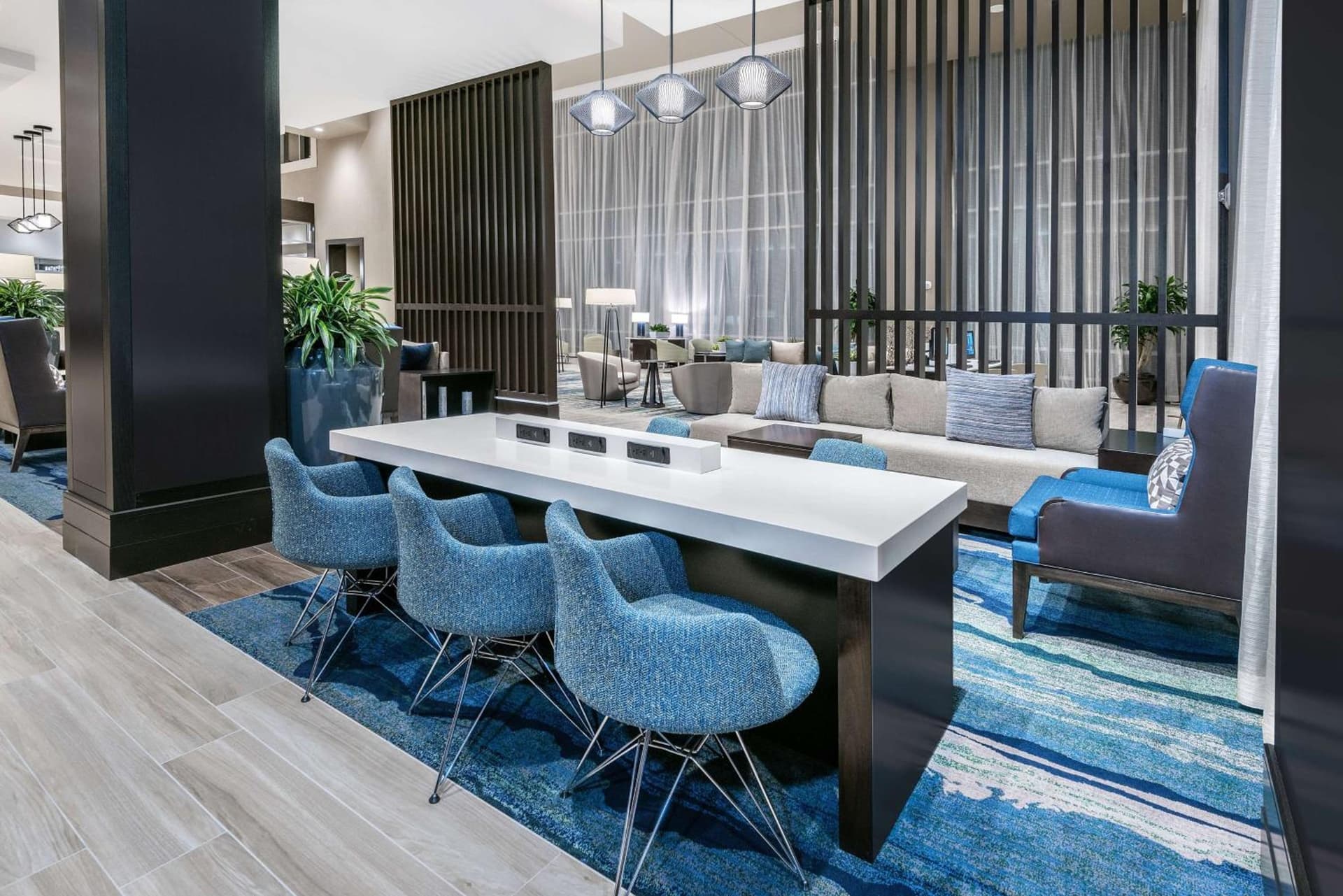 Embassy Suites By Hilton College Station gallery photo in College Station, TX — image 18