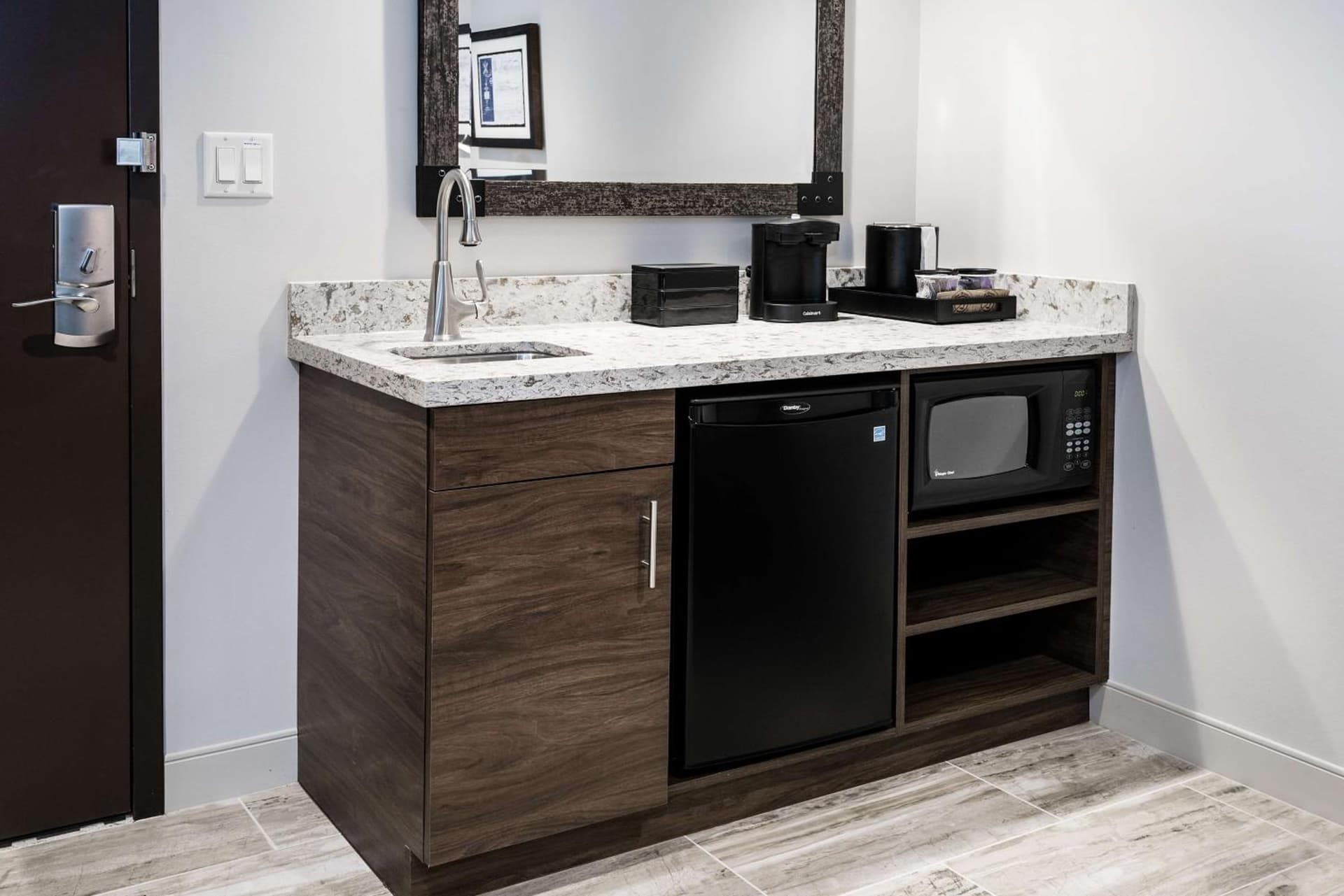 Embassy Suites By Hilton College Station gallery photo in College Station, TX — image 25