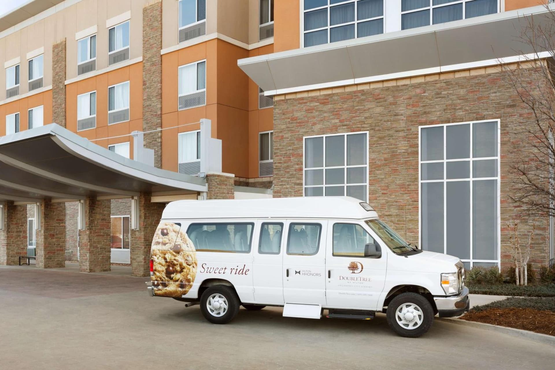 DoubleTree by Hilton Hotel Oklahoma City Airport property views in Oklahoma City, OK — gallery photo 3