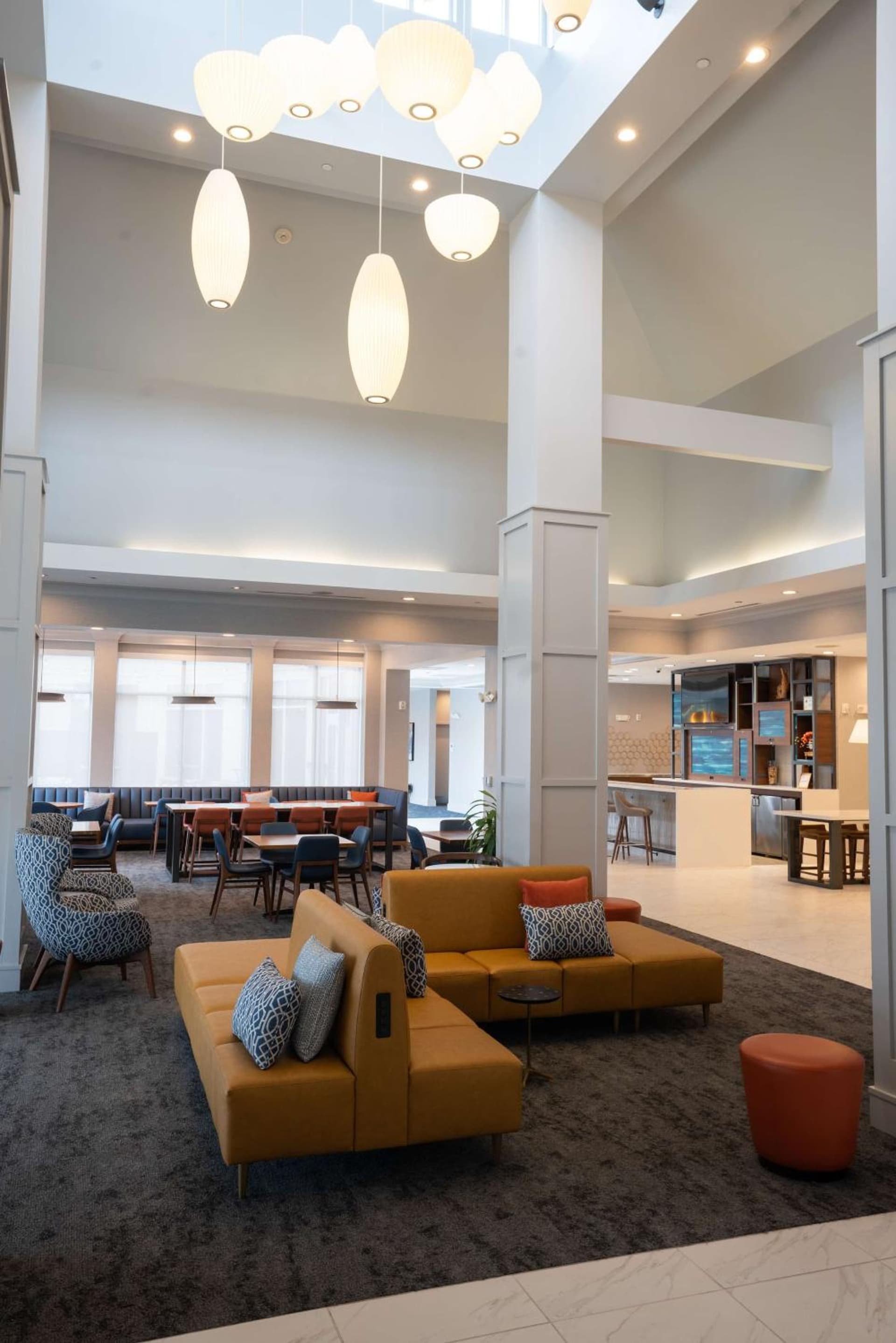 Hilton Garden Inn Charlotte/Concord interior in Concord, NC — gallery photo 2