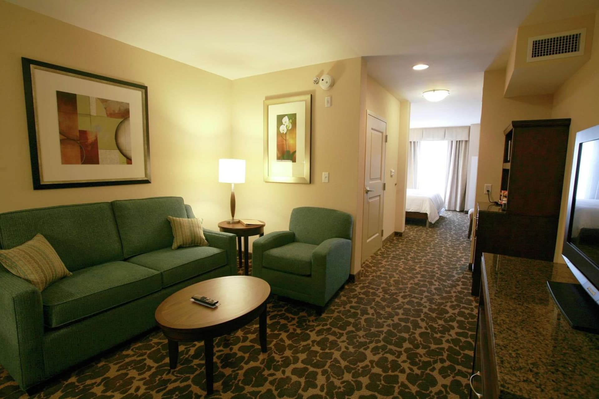 Hilton Garden Inn Charlotte/Concord gallery photo in Concord, NC — image 9