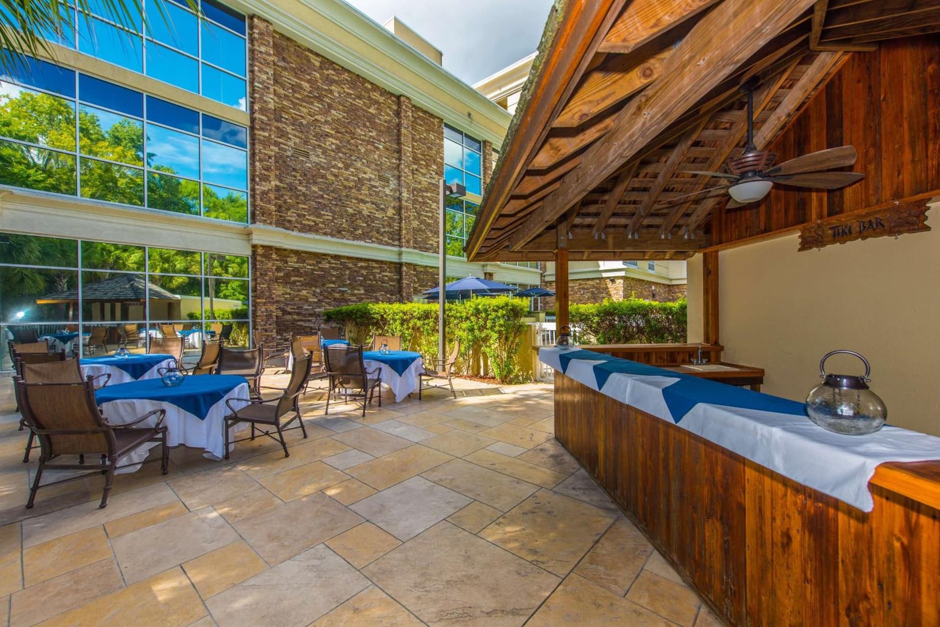DoubleTree by Hilton North Charleston - Convention Center gallery photo in Charleston, SC — image 7