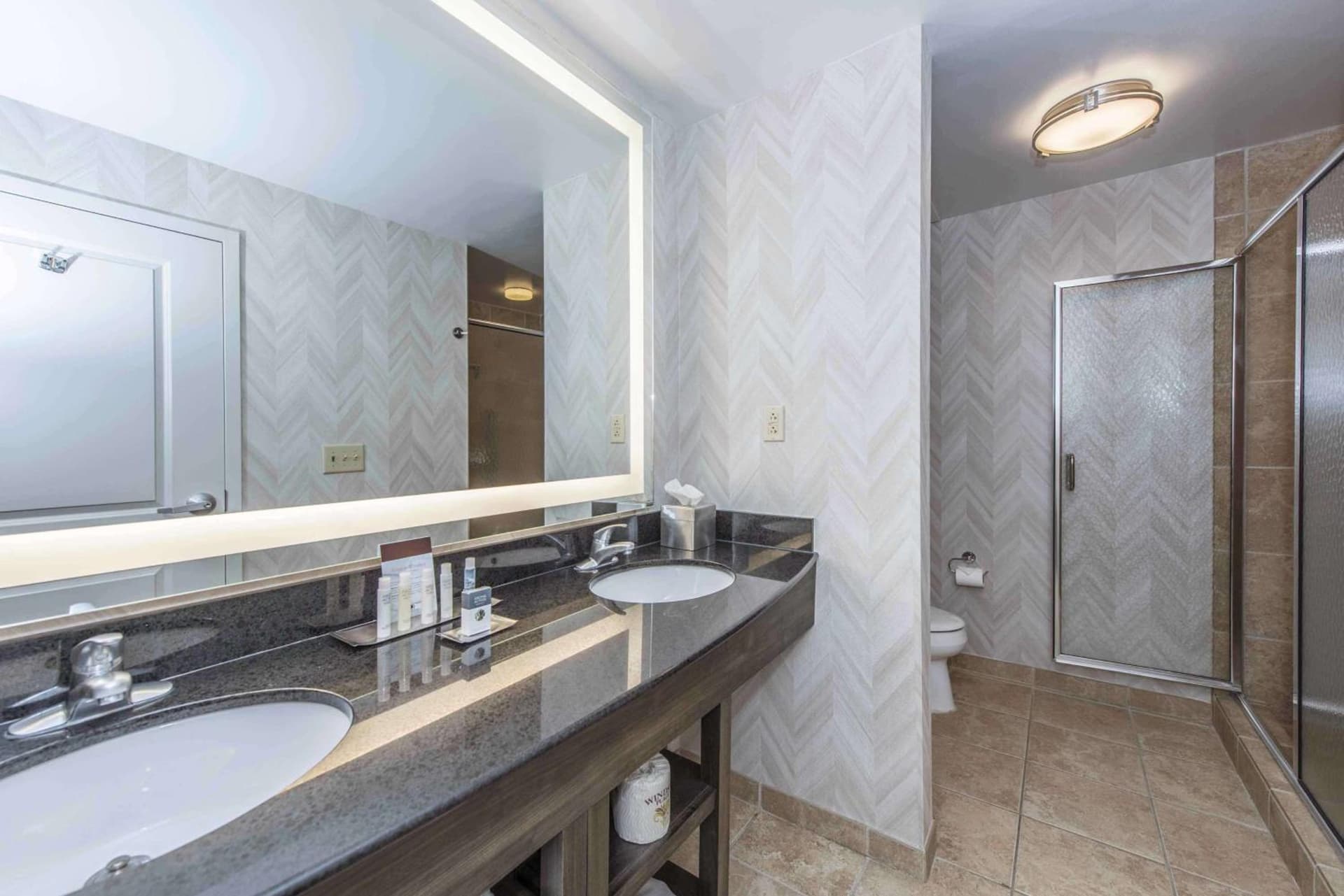 DoubleTree by Hilton North Charleston - Convention Center gallery photo in Charleston, SC — image 32