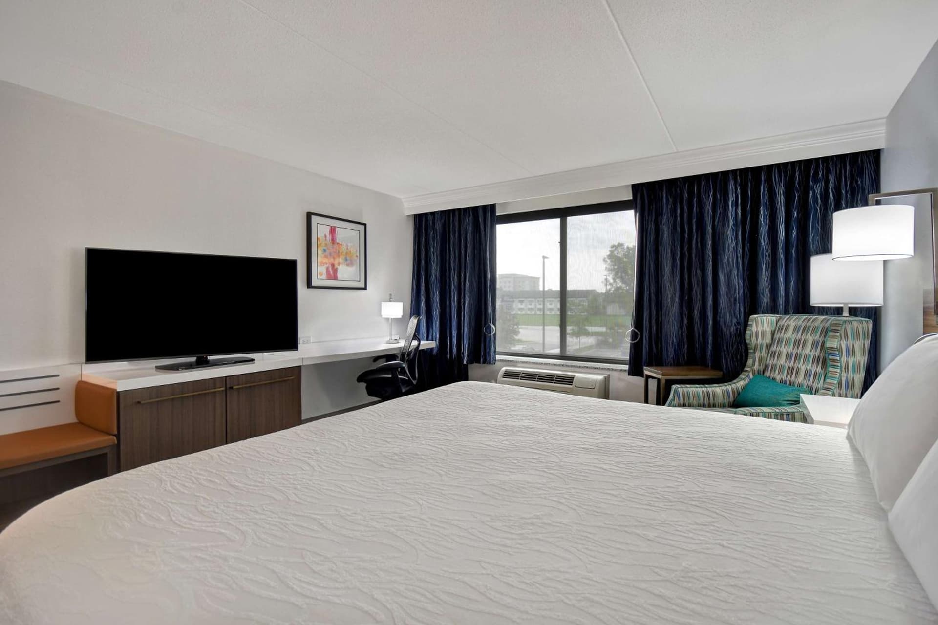 Hilton Garden Inn Detroit Metro Airport gallery photo in Romulus, MI — image 44