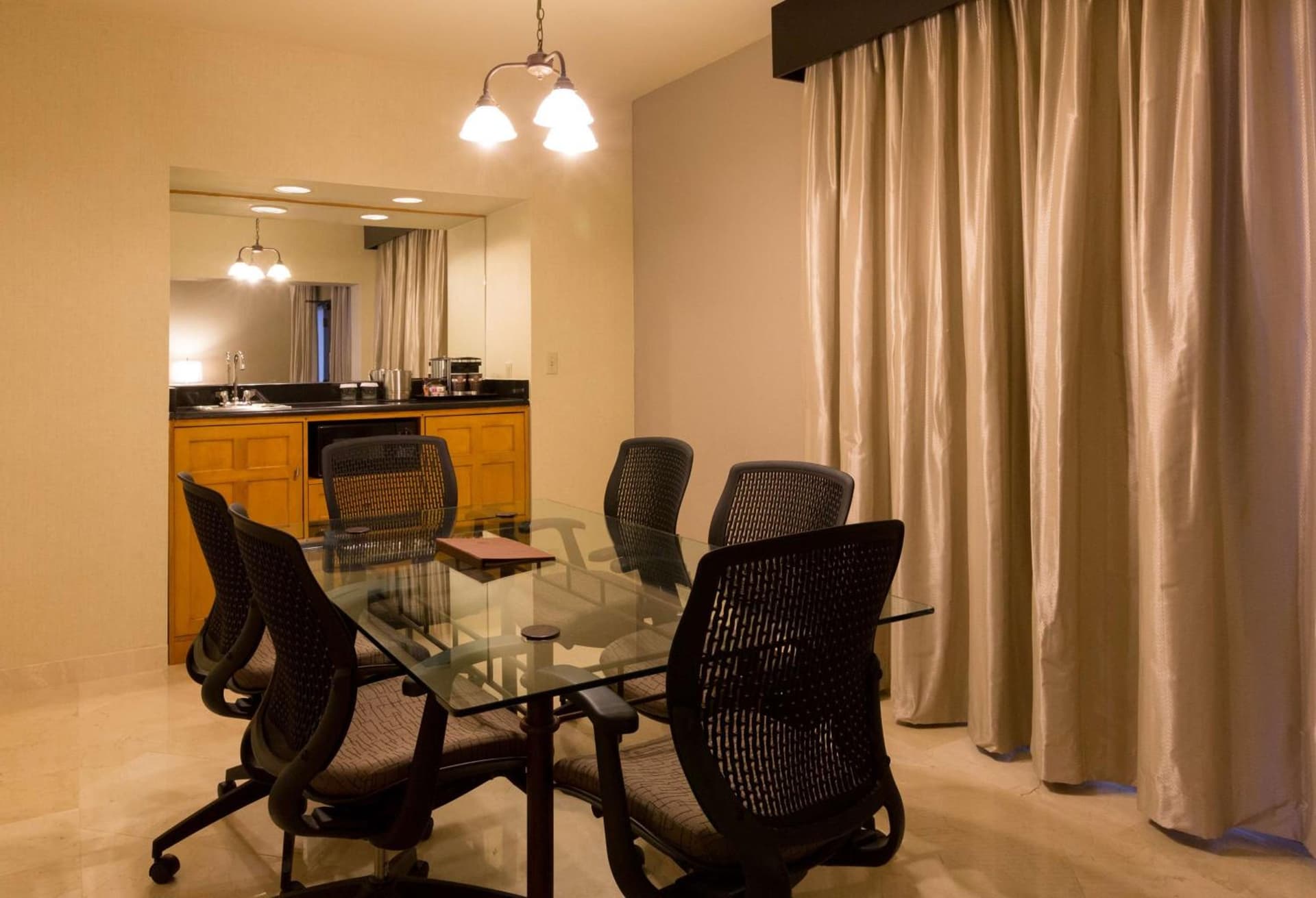 Doubletree by Hilton McAllen gallery photo in McAllen, TX — image 6