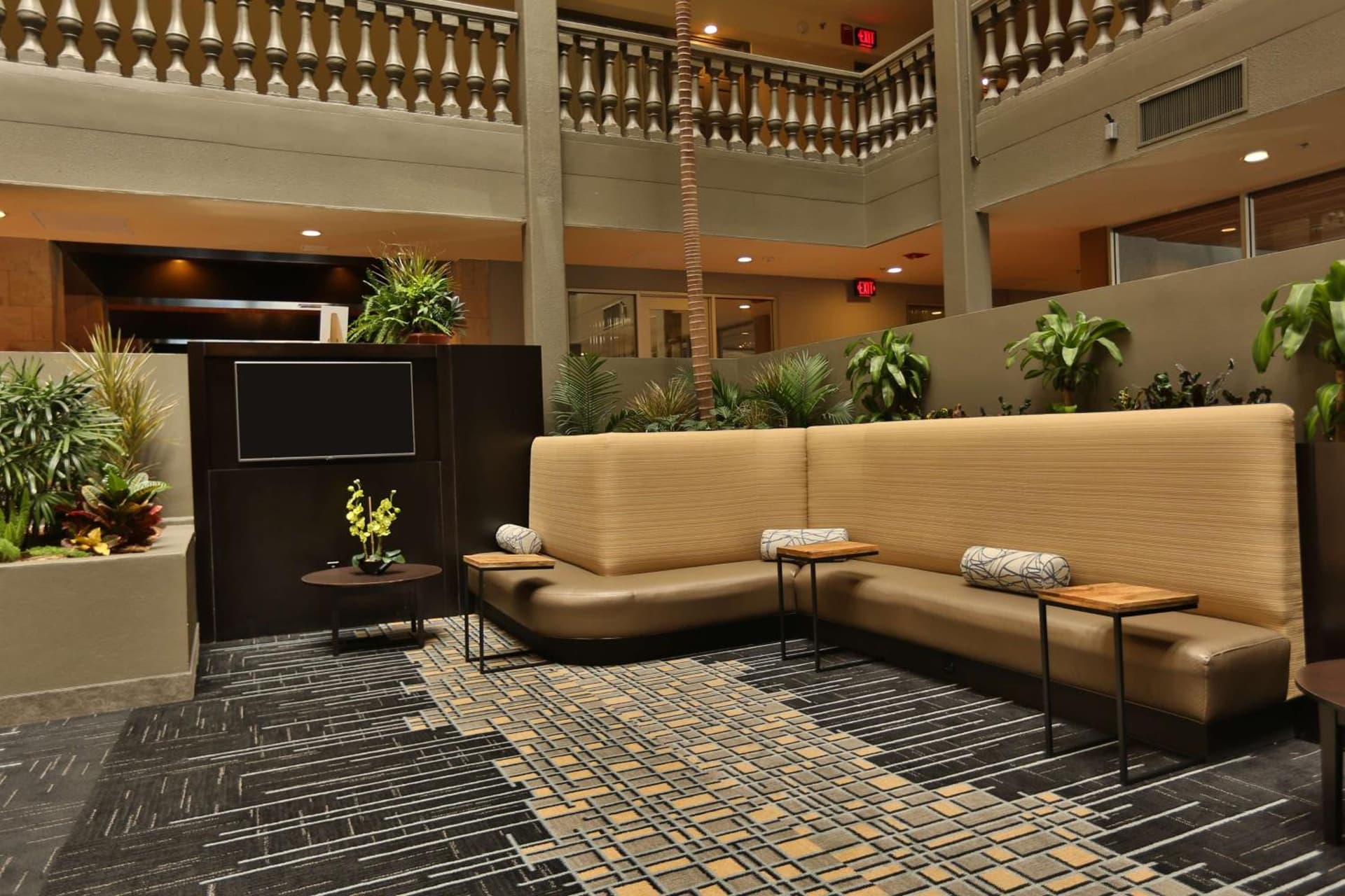 Doubletree by Hilton McAllen gallery photo in McAllen, TX — image 7