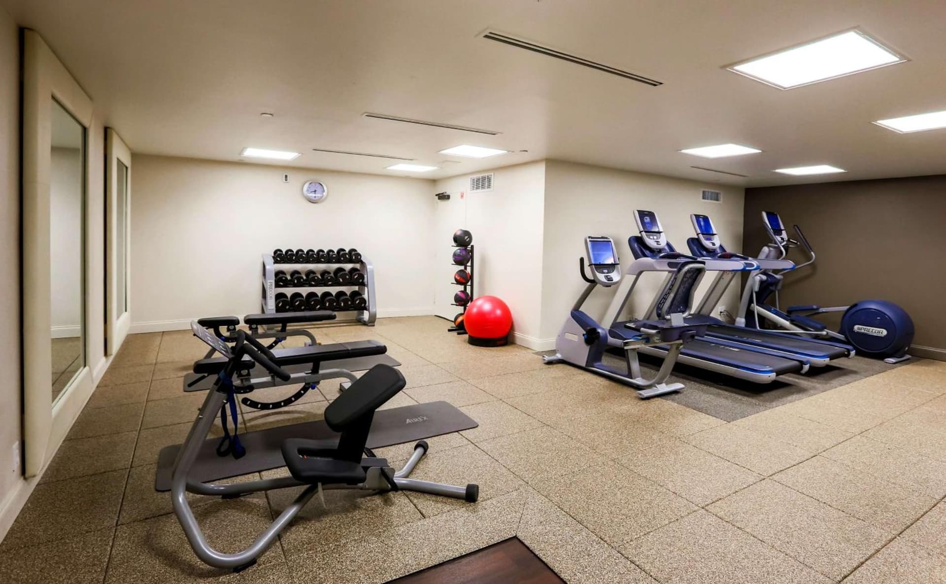 Doubletree by Hilton McAllen gallery photo in McAllen, TX — image 30