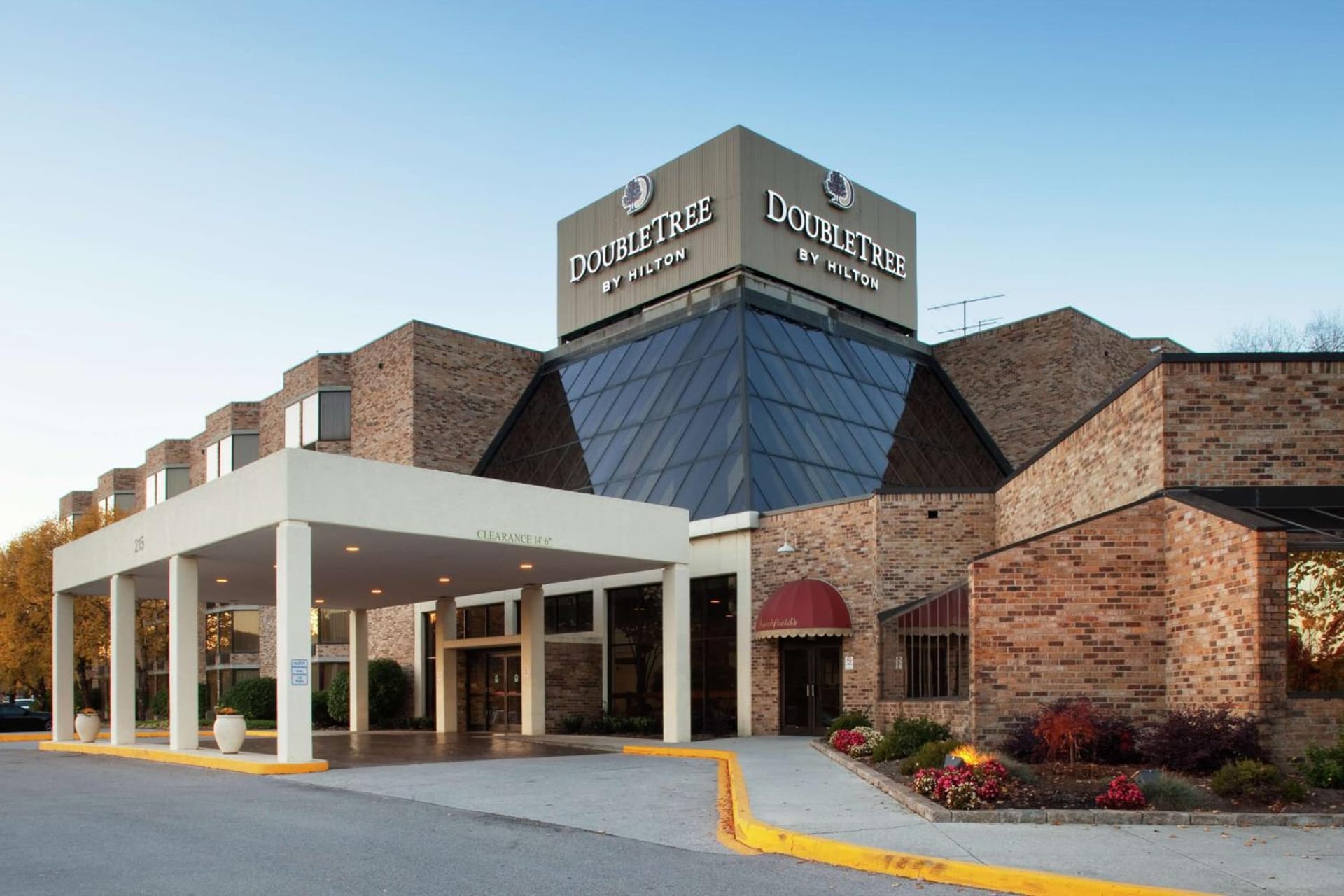 DoubleTree by Hilton Hotel Oak Ridge - Knoxville property views in Oak Ridge, TN — gallery photo 3