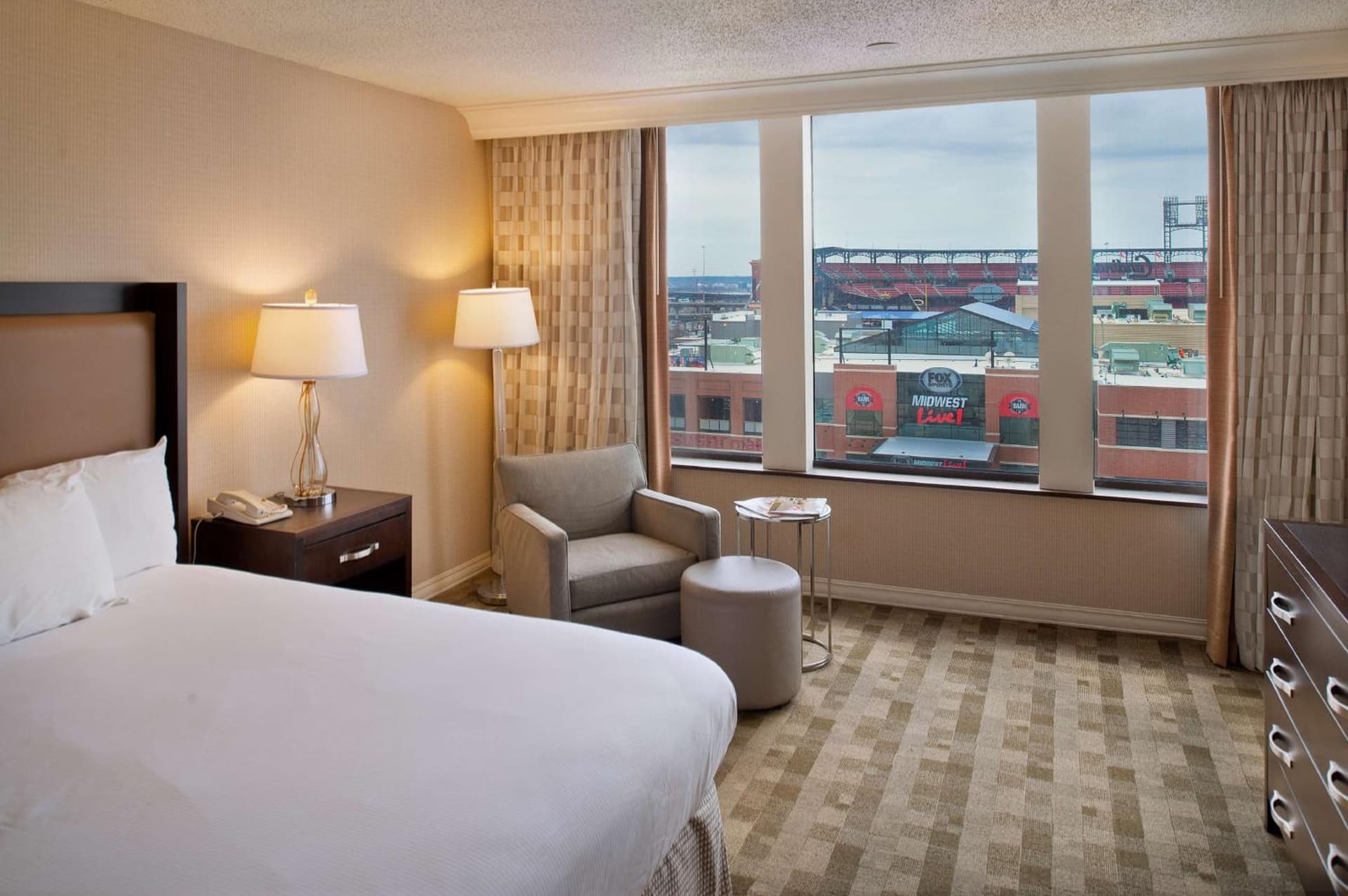 Hilton St. Louis at the Ballpark gallery photo in Saint Louis, MO — image 50