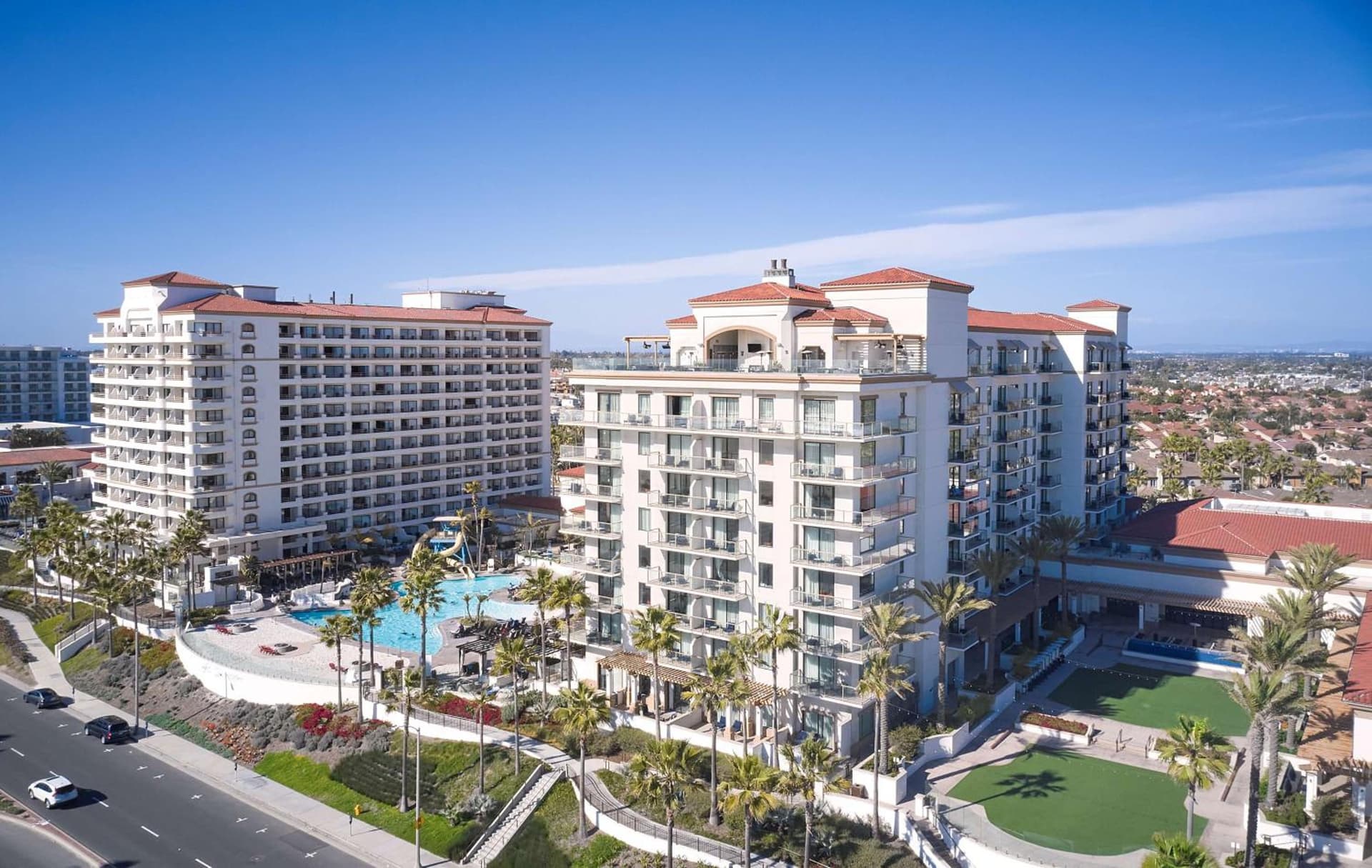 The Waterfront Beach Resort, A Hilton Hotel — hotel in Huntington Beach, California