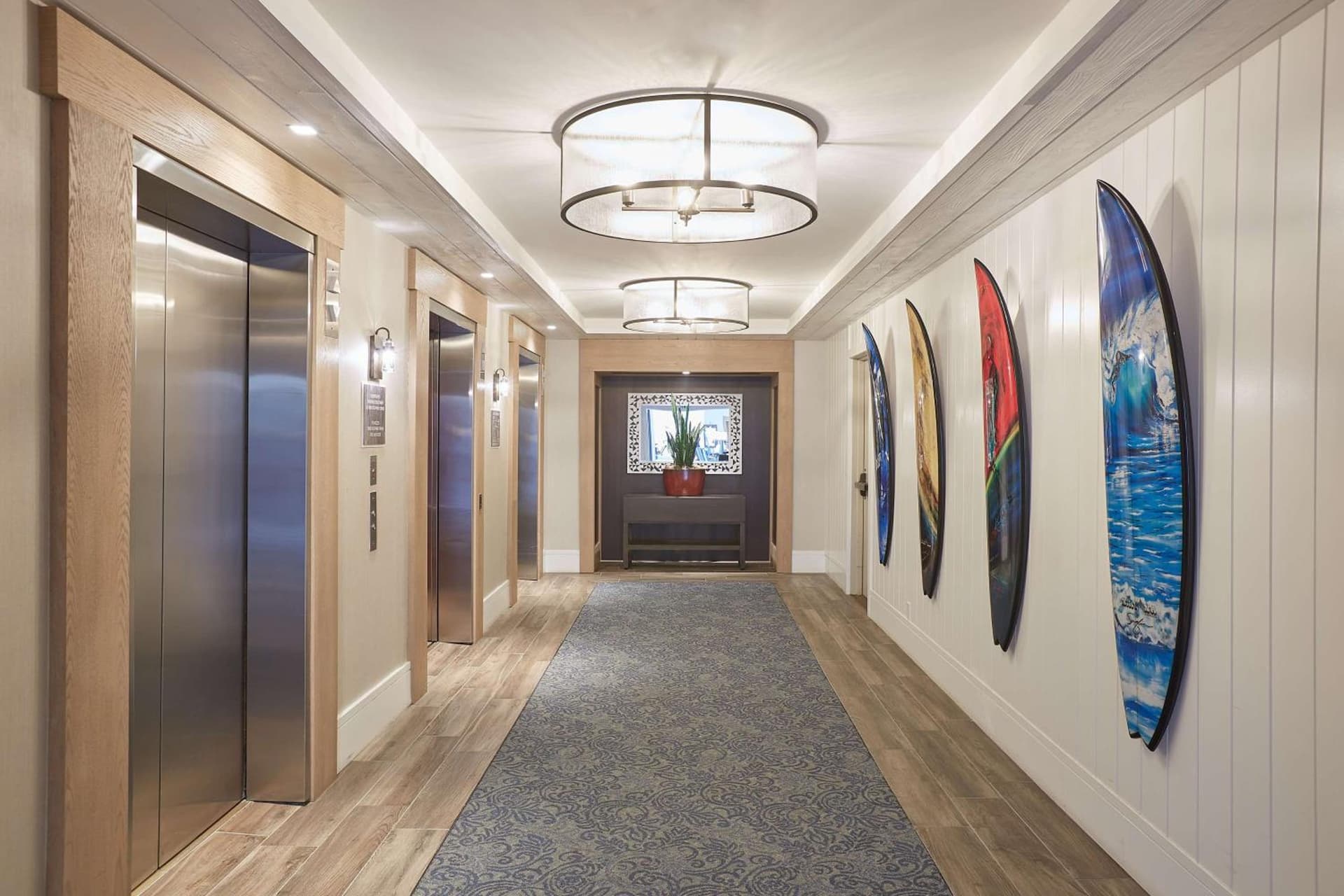 The Waterfront Beach Resort, A Hilton Hotel gallery photo in Huntington Beach, CA — image 112