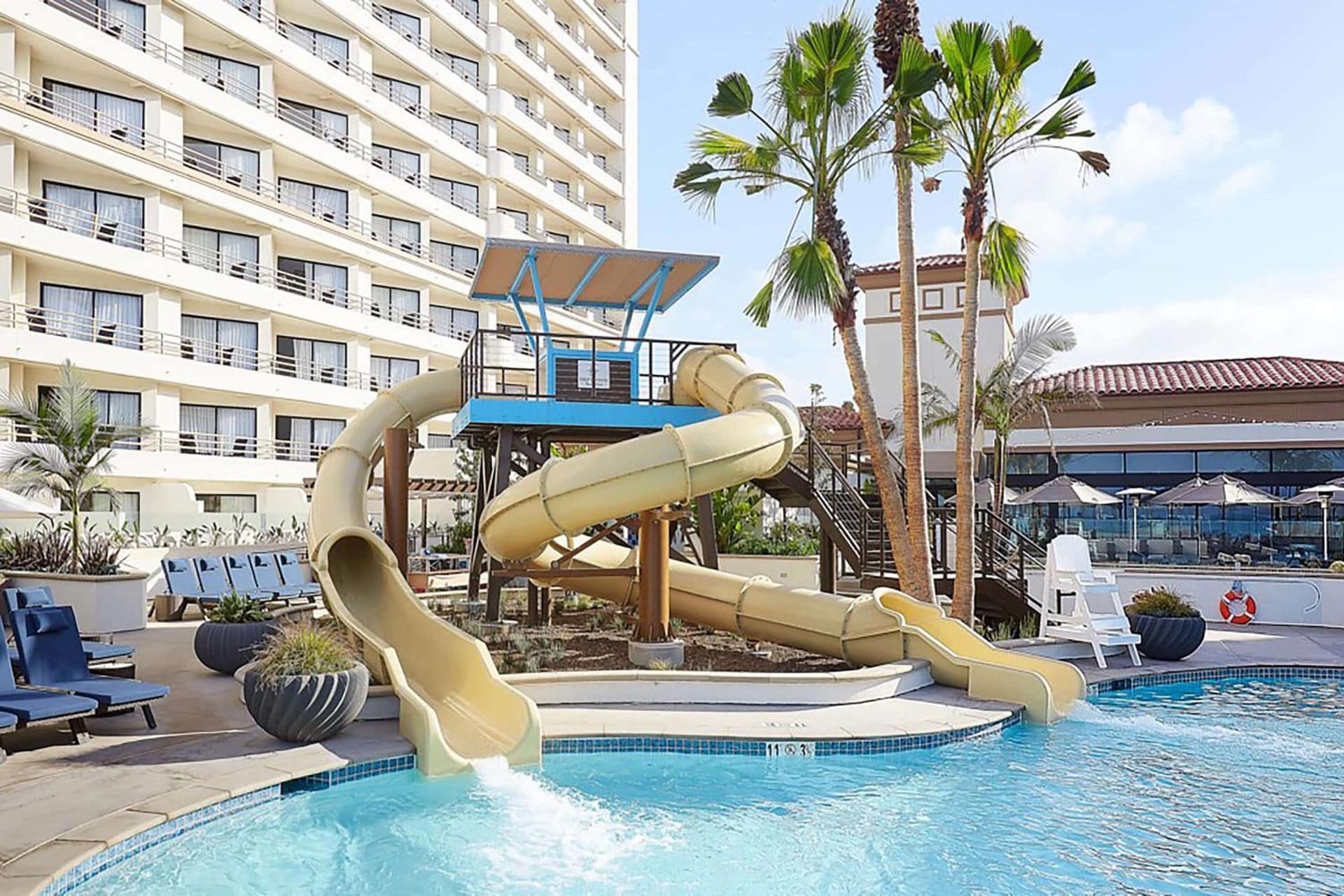 The Waterfront Beach Resort, A Hilton Hotel gallery photo in Huntington Beach, CA — image 124