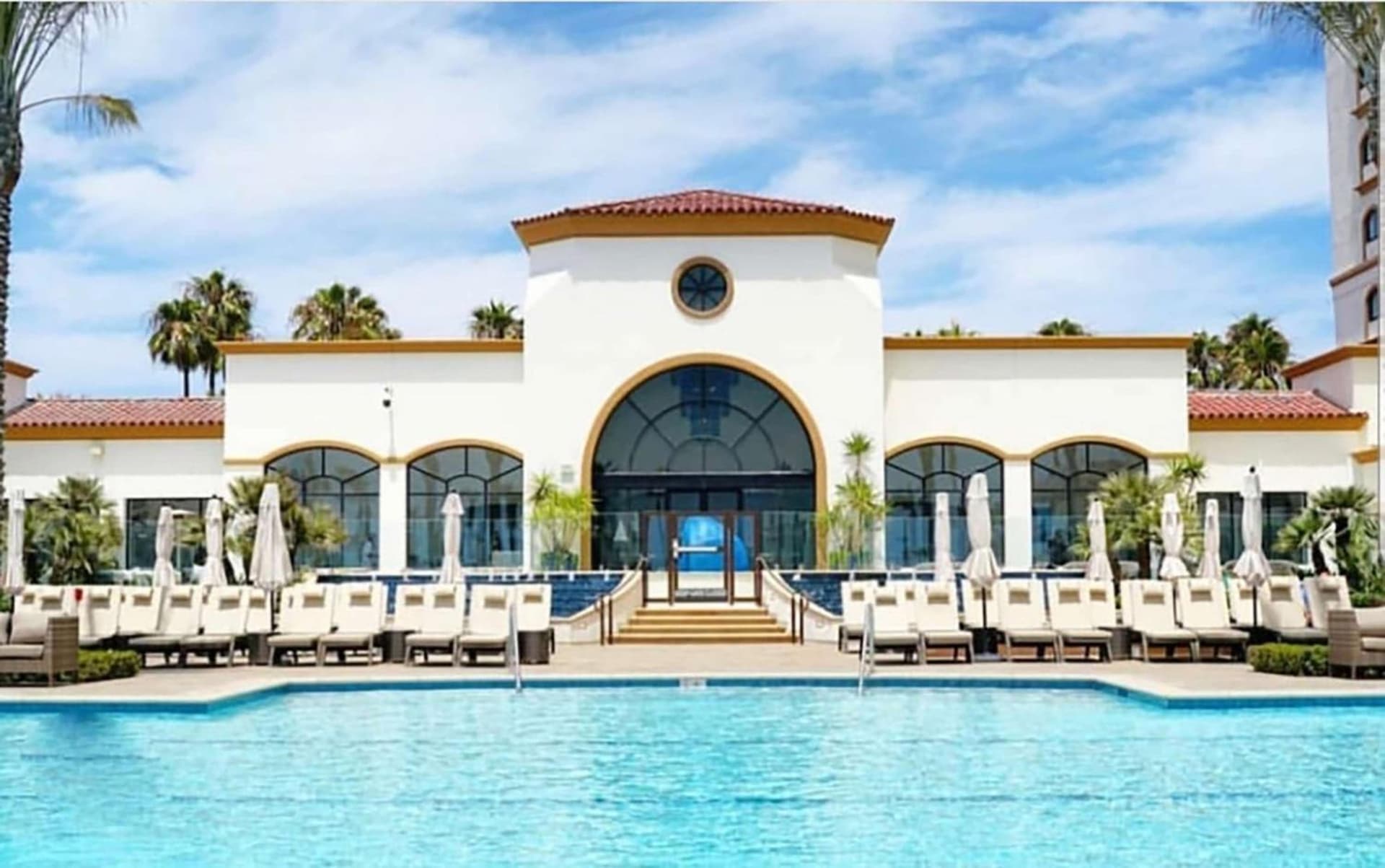 The Waterfront Beach Resort, A Hilton Hotel gallery photo in Huntington Beach, CA — image 60