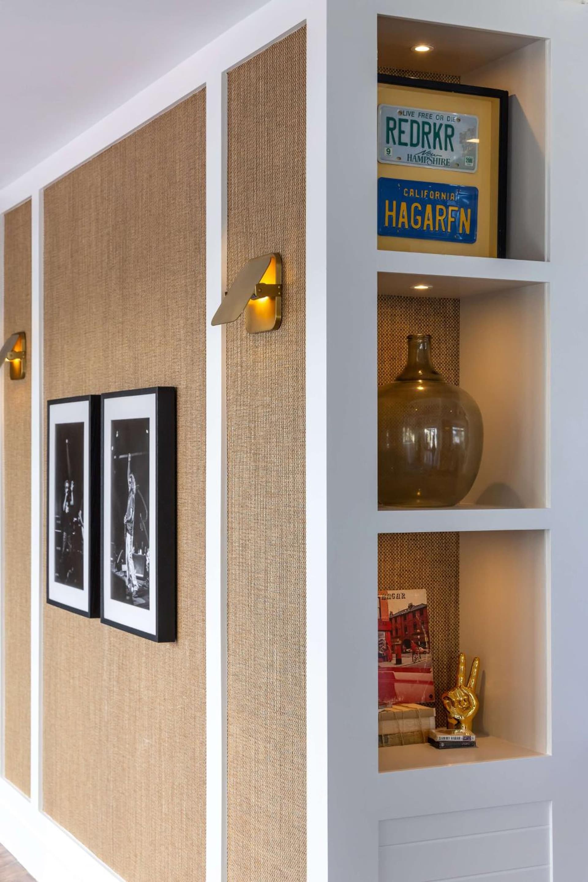 The Waterfront Beach Resort, A Hilton Hotel gallery photo in Huntington Beach, CA — image 113
