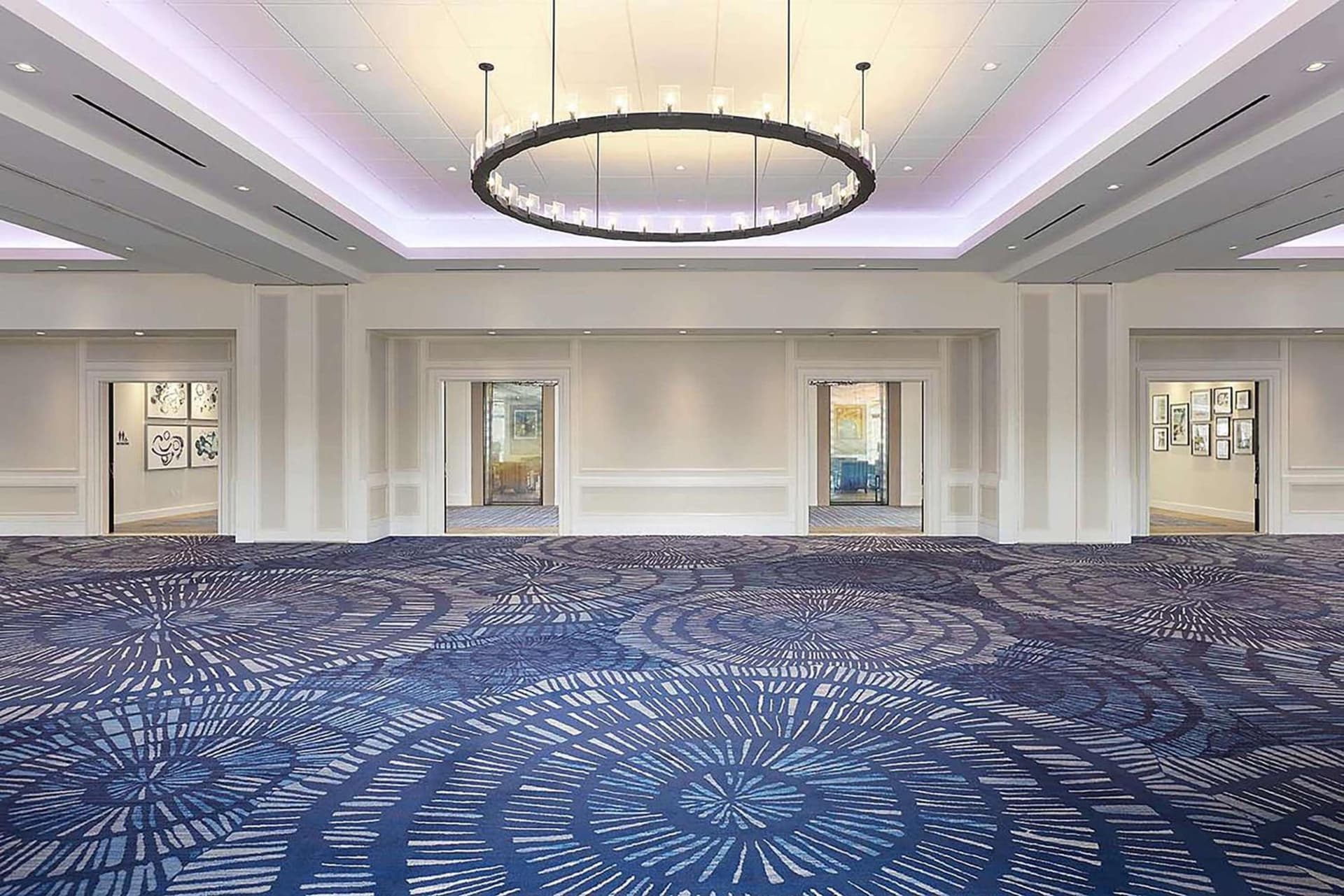 The Waterfront Beach Resort, A Hilton Hotel gallery photo in Huntington Beach, CA — image 93