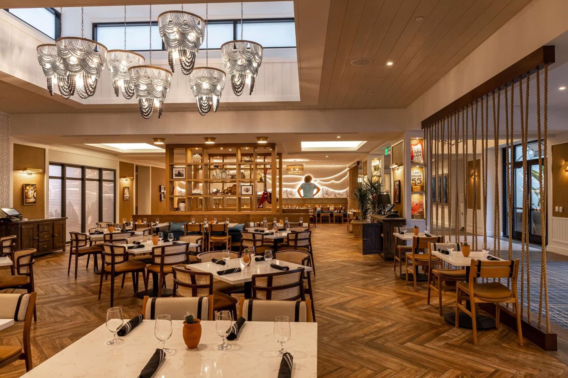 The Waterfront Beach Resort, A Hilton Hotel gallery photo in Huntington Beach, CA — image 43
