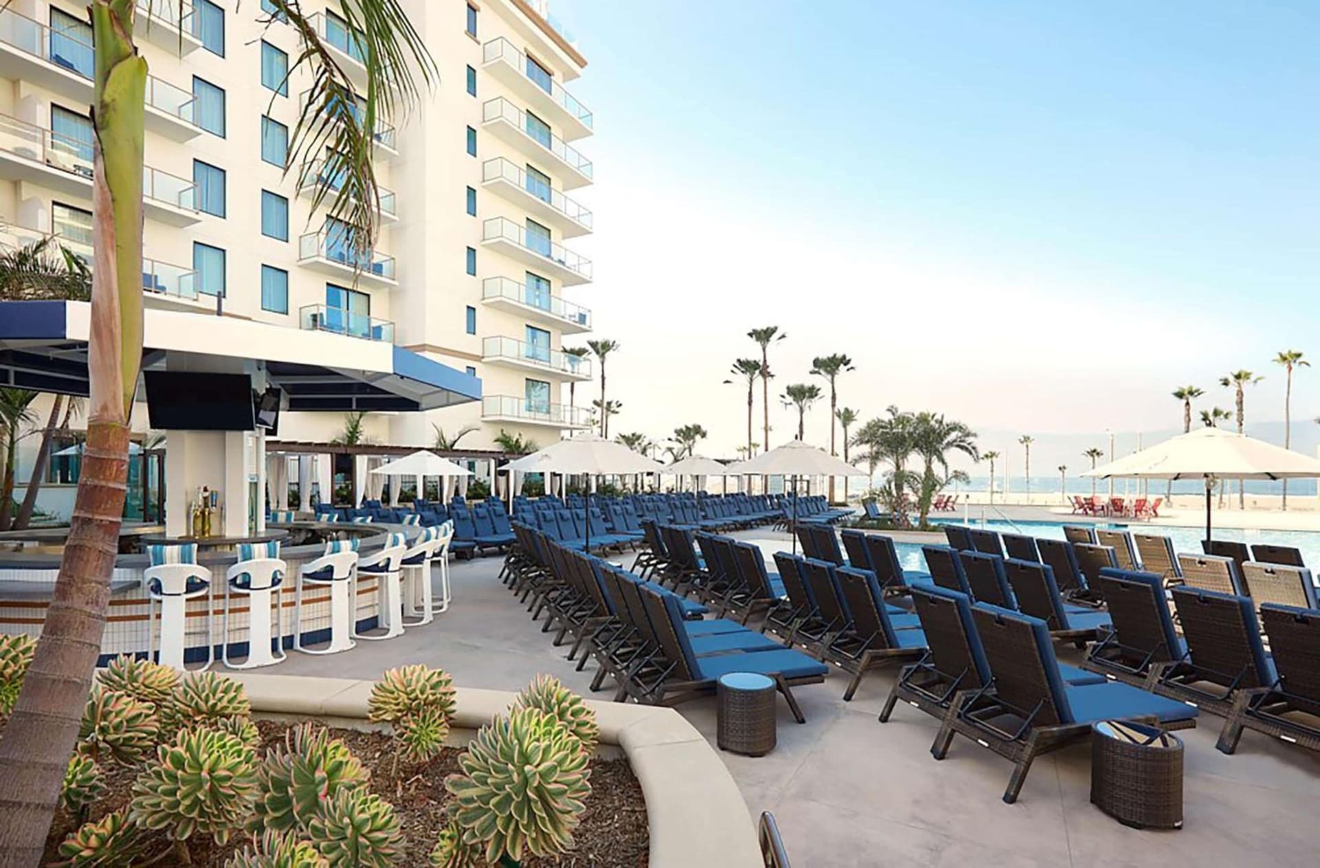 The Waterfront Beach Resort, A Hilton Hotel gallery photo in Huntington Beach, CA — image 85