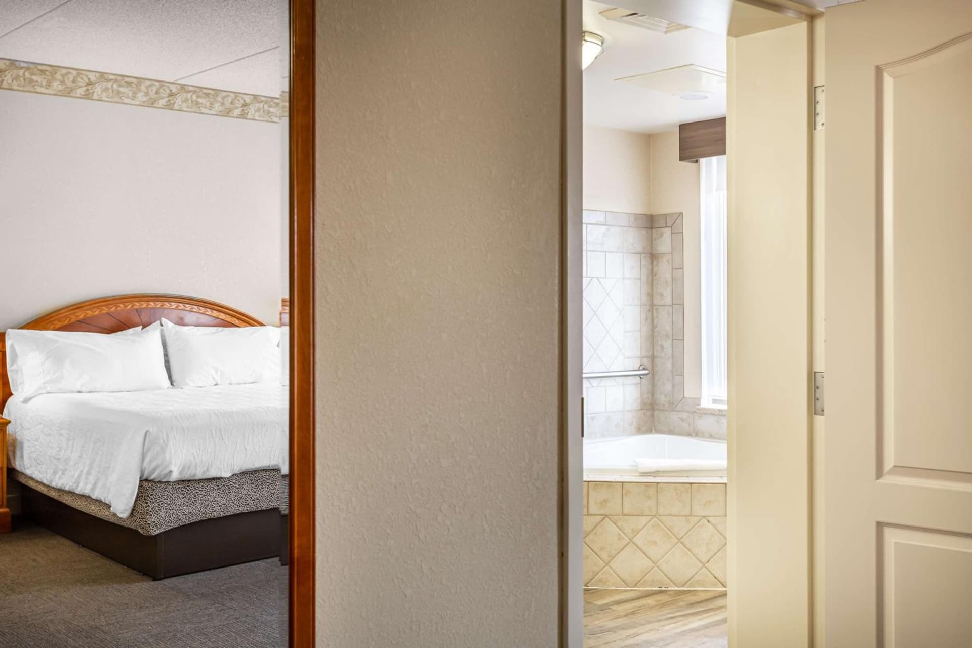 Hilton Garden Inn Wooster gallery photo in Wooster, OH — image 16