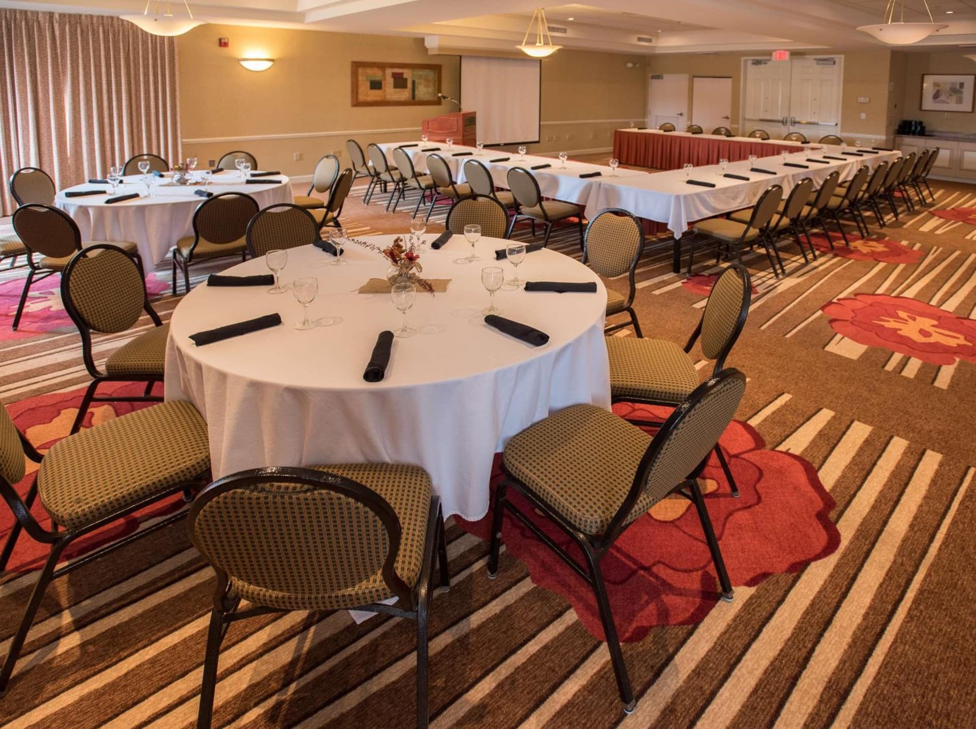 Hilton Garden Inn Wooster gallery photo in Wooster, OH — image 32