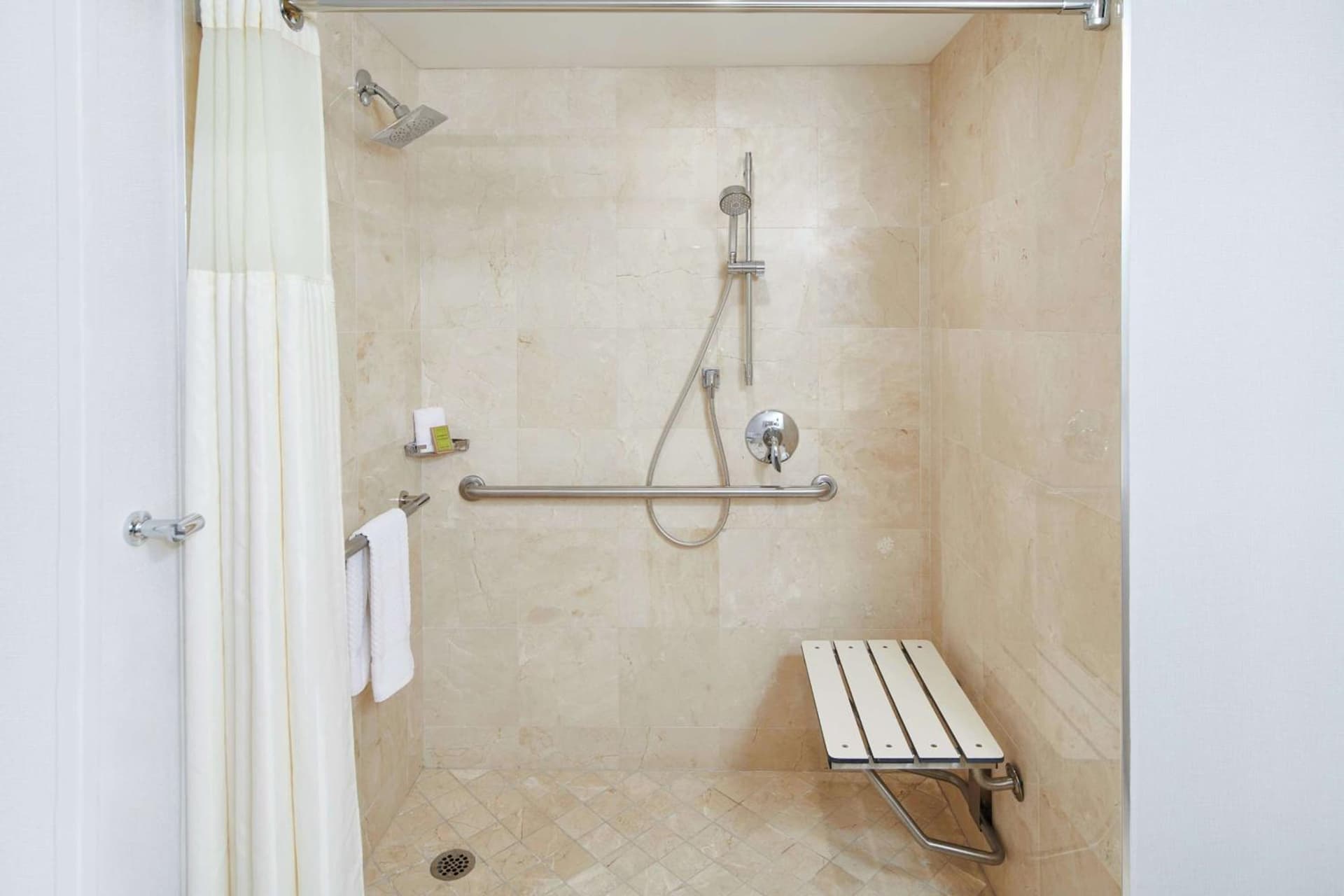 DoubleTree by Hilton Torrance - South Bay gallery photo in Torrance, CA — image 18