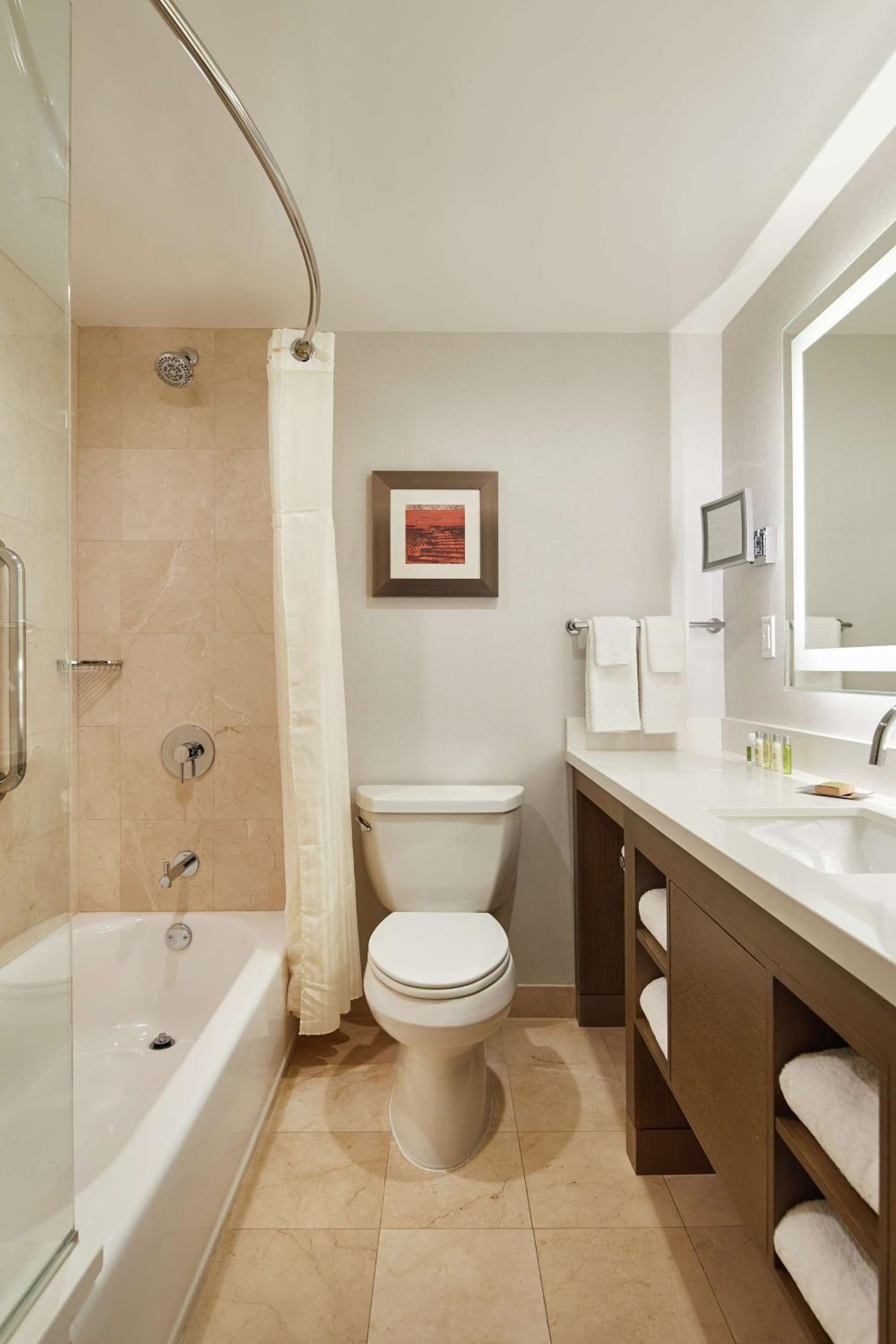 DoubleTree by Hilton Torrance - South Bay gallery photo in Torrance, CA — image 35