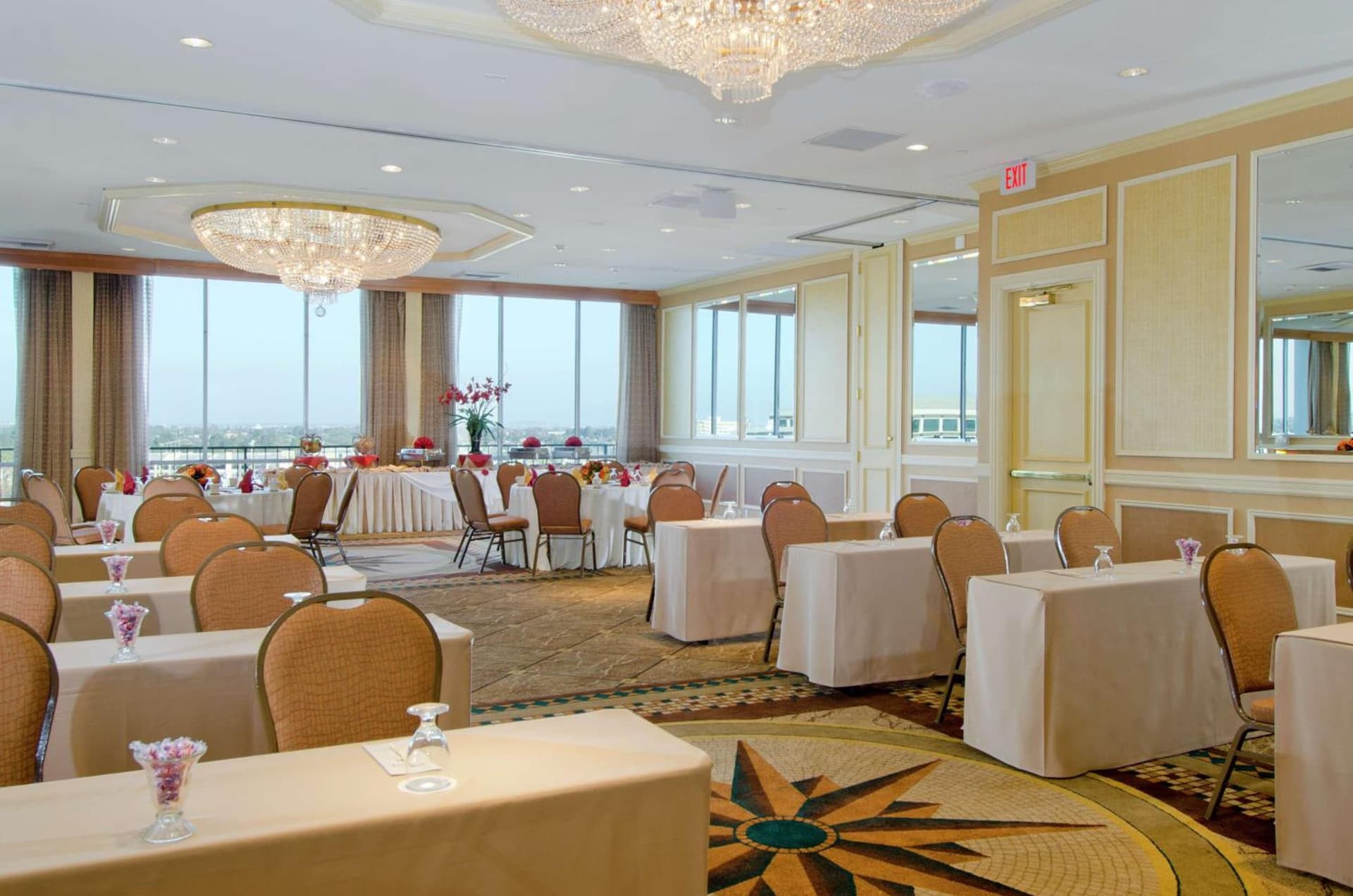 DoubleTree by Hilton Torrance - South Bay gallery photo in Torrance, CA — image 8