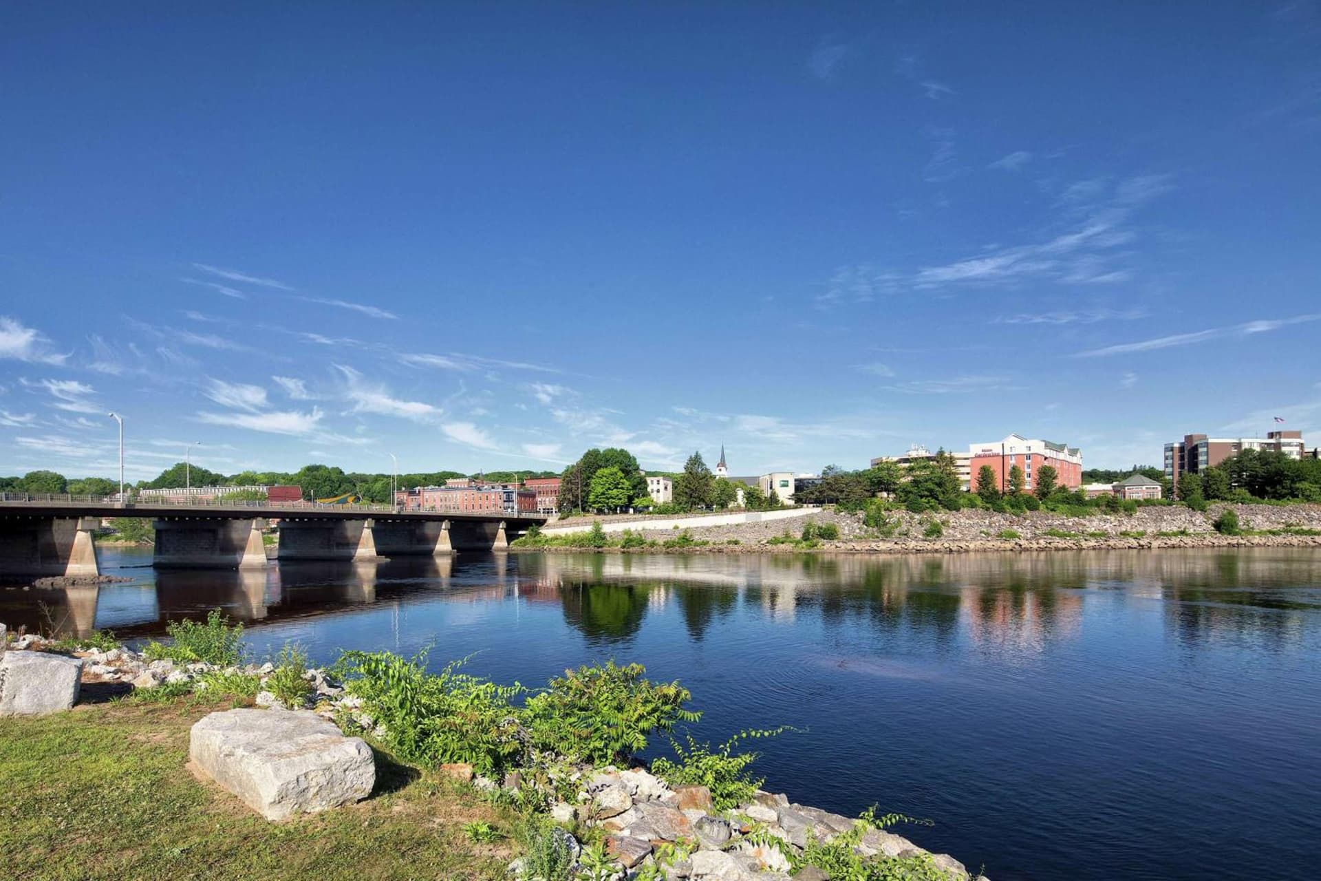 Hilton Garden Inn Auburn Riverwatch property views in Auburn, ME — gallery photo 3