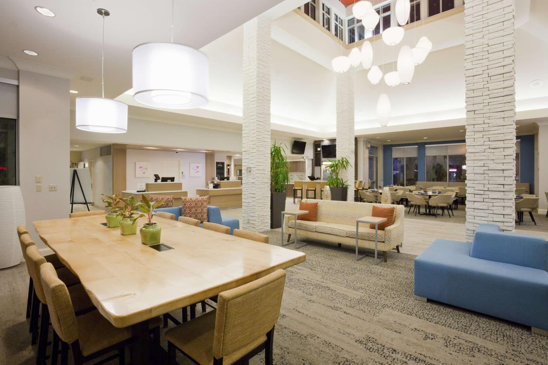 Hilton Garden Inn Minneapolis Eagan interior in Eagan, MN — gallery photo 2