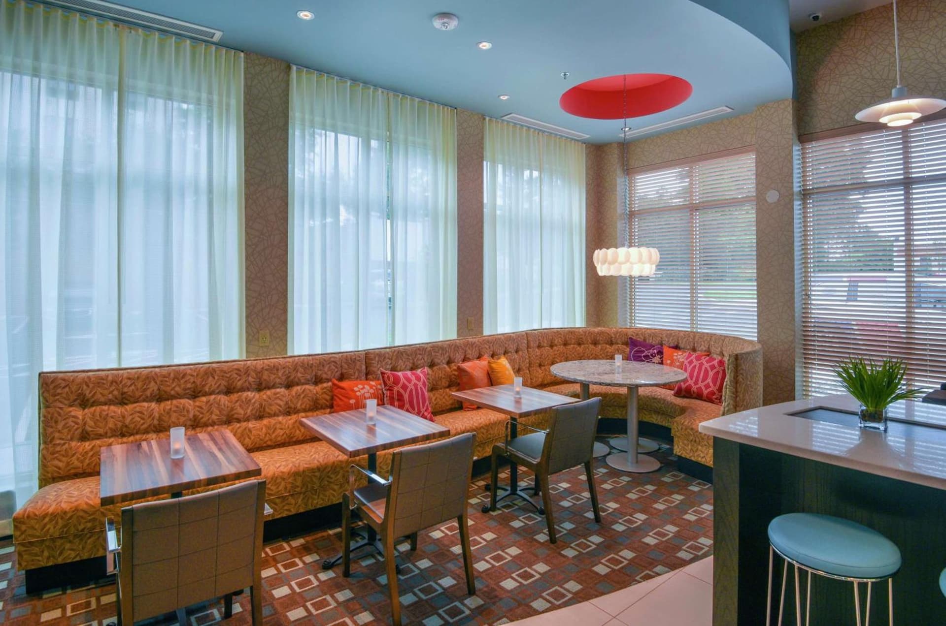 Hilton Garden Inn Raleigh/Crabtree Valley gallery photo in Raleigh, NC — image 38