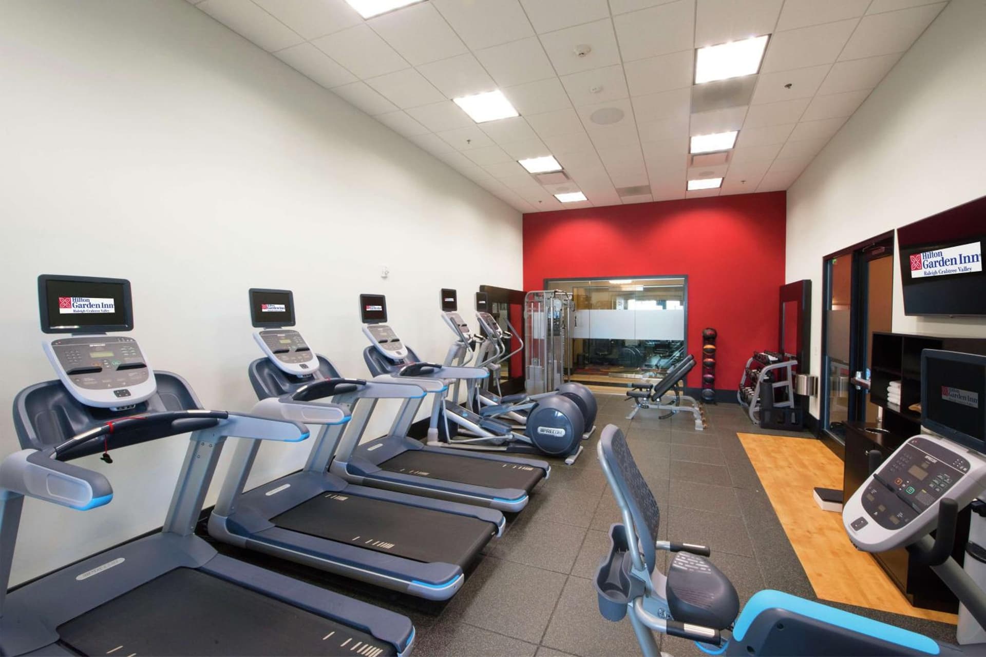 Hilton Garden Inn Raleigh/Crabtree Valley gallery photo in Raleigh, NC — image 20