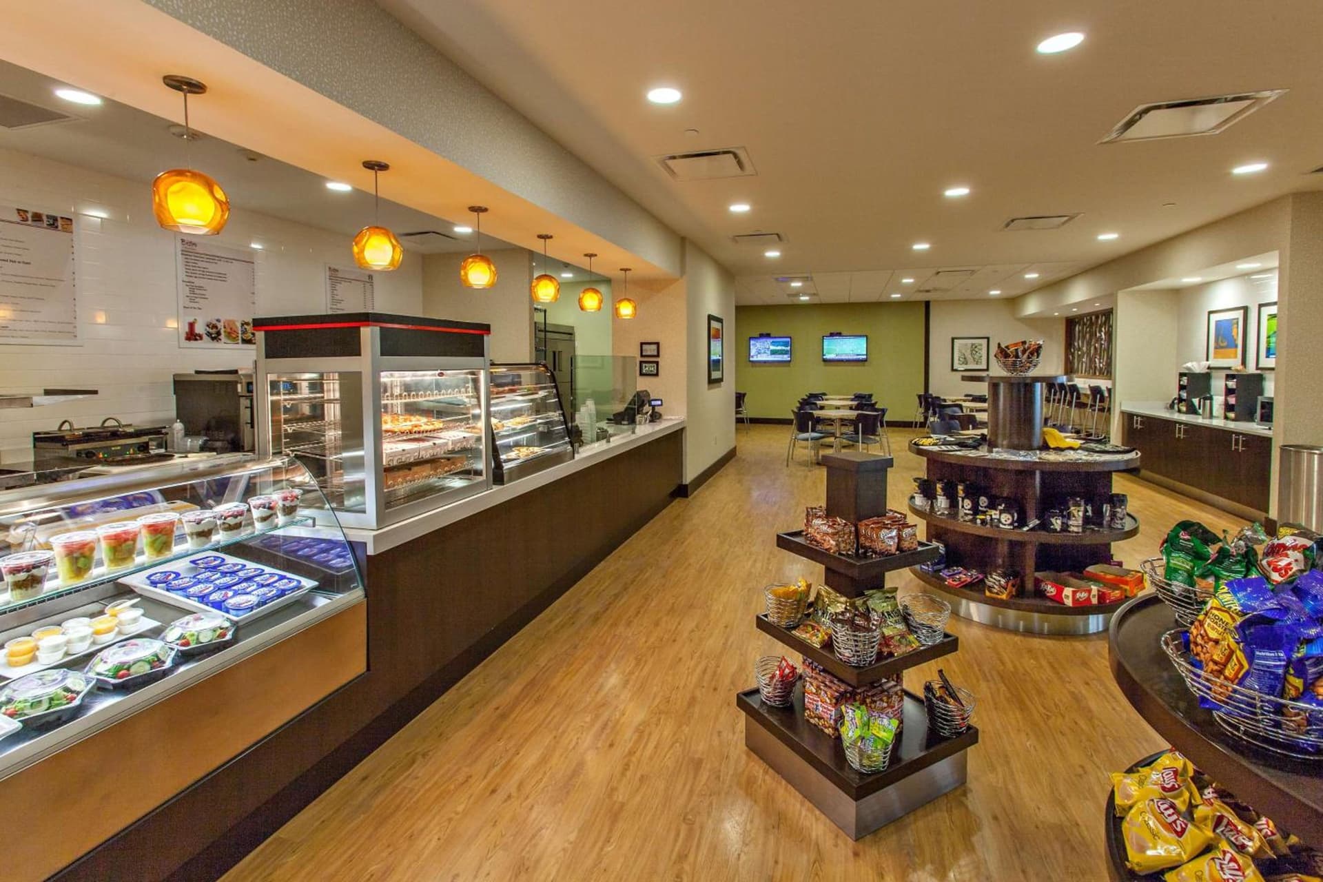 DoubleTree by Hilton Pittsburgh-Green Tree gallery photo in Pittsburgh, PA — image 11