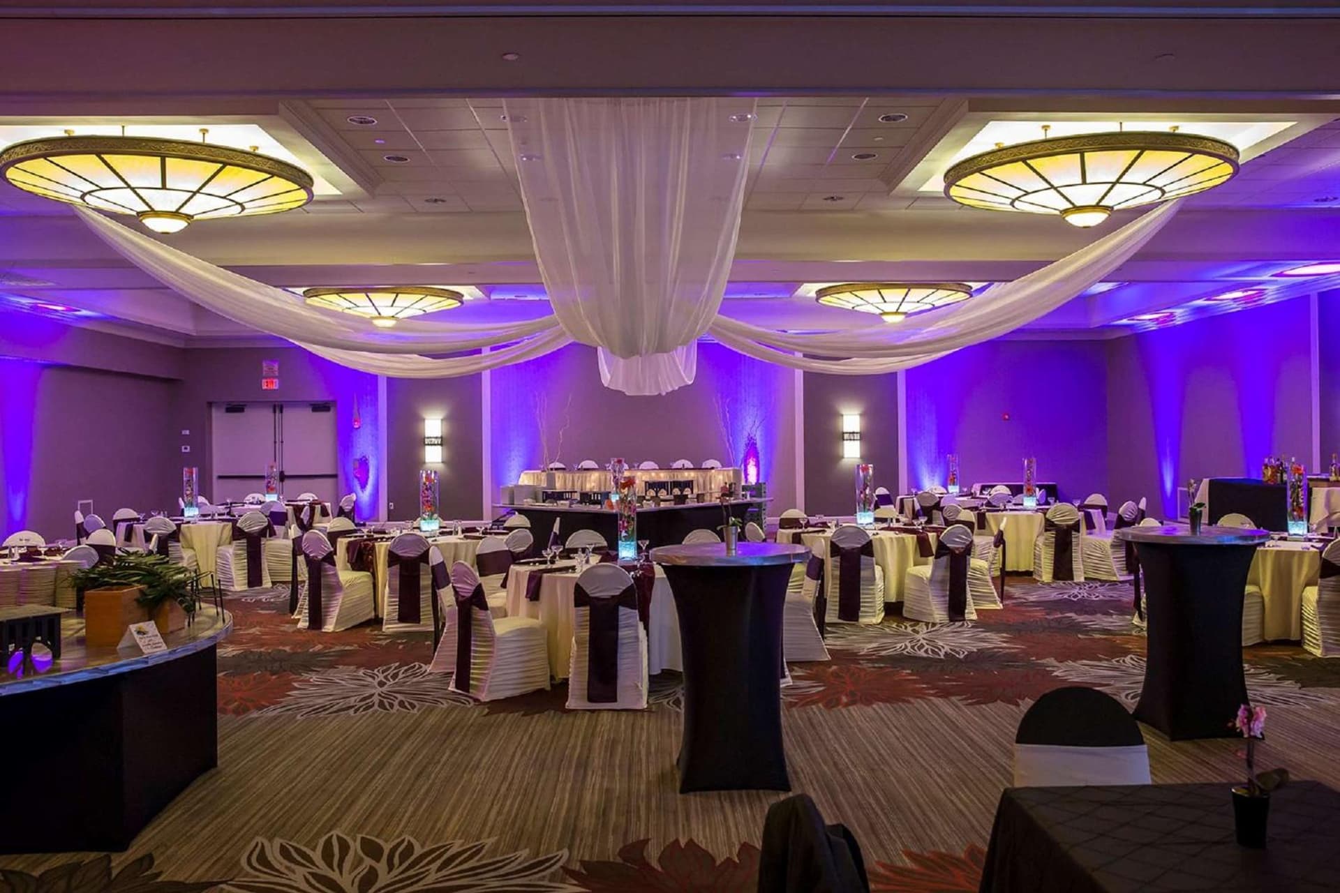 DoubleTree by Hilton Pittsburgh-Green Tree gallery photo in Pittsburgh, PA — image 29