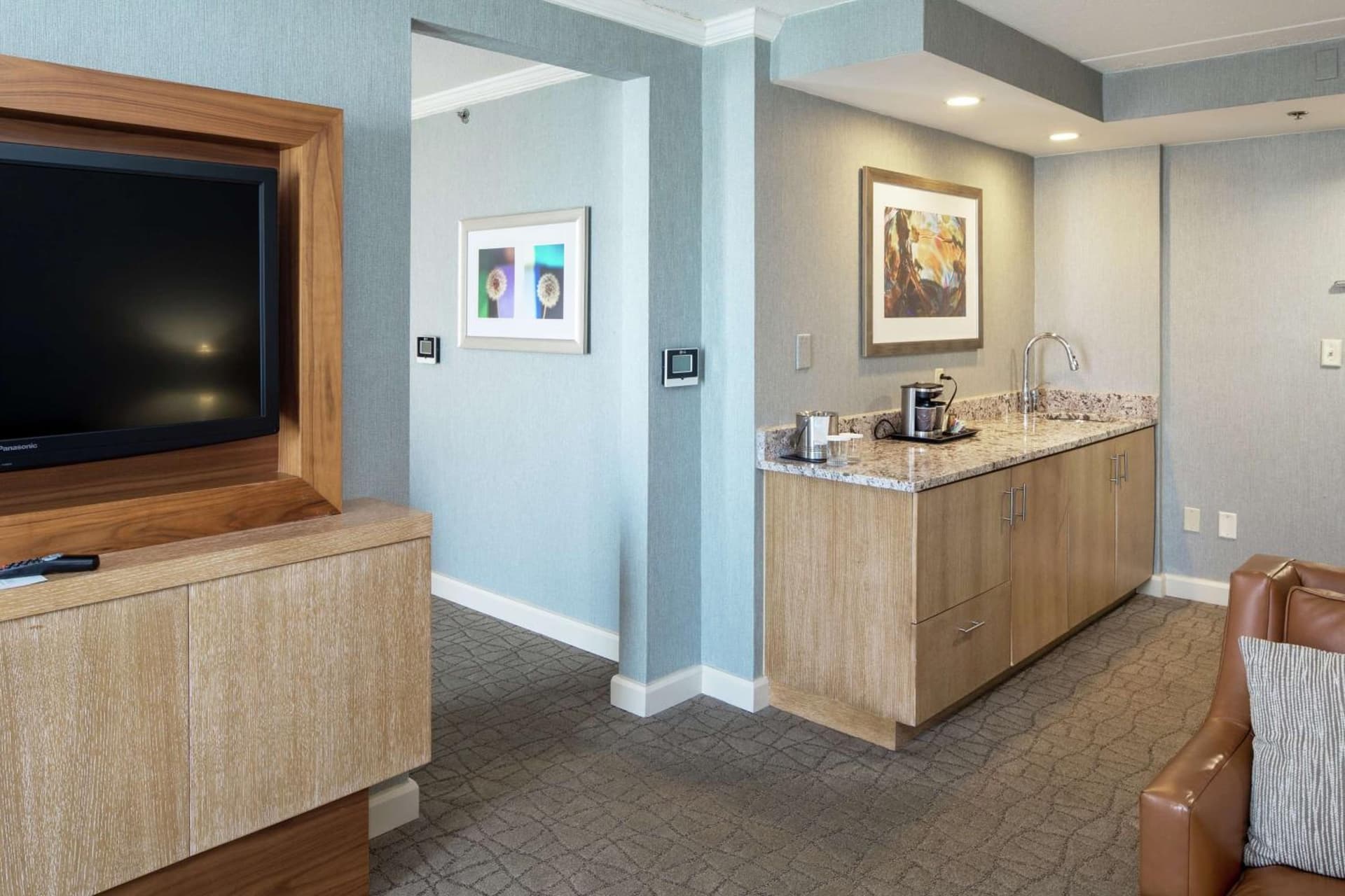 DoubleTree by Hilton Pittsburgh-Green Tree gallery photo in Pittsburgh, PA — image 17