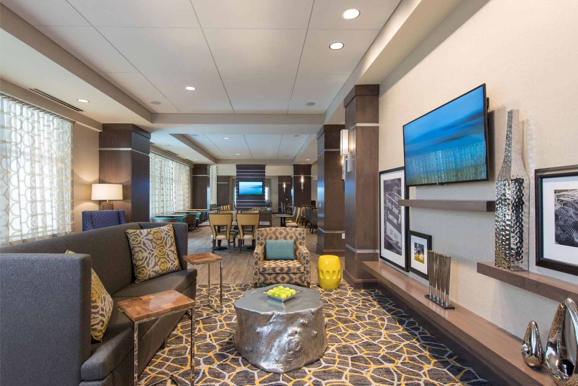 Hampton Inn & Suites Grand Rapids Downtown gallery photo in Grand Rapids, MI — image 46