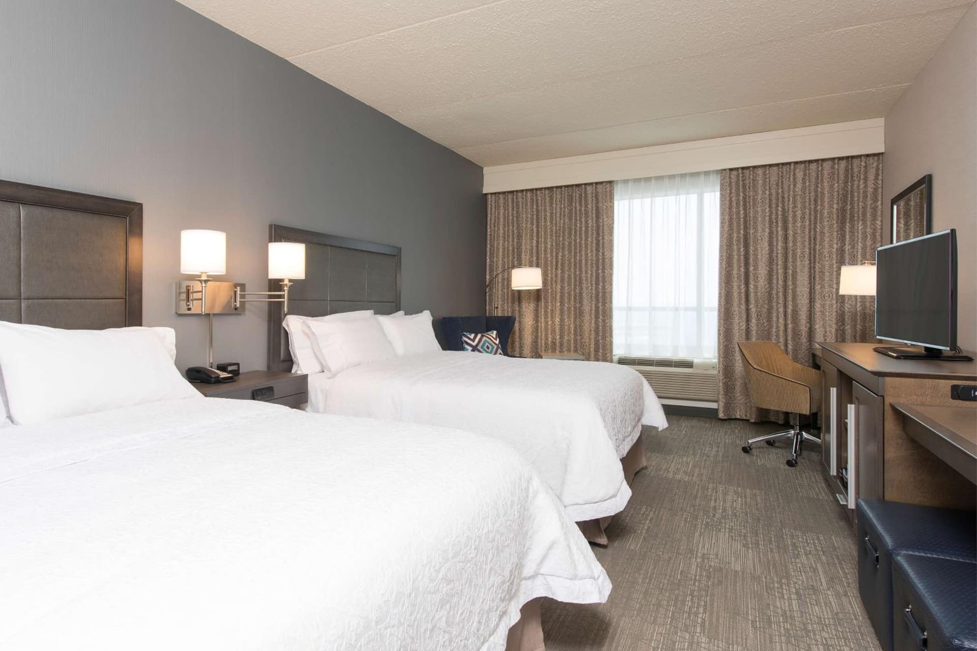 Hampton Inn & Suites Grand Rapids Downtown gallery photo in Grand Rapids, MI — image 47
