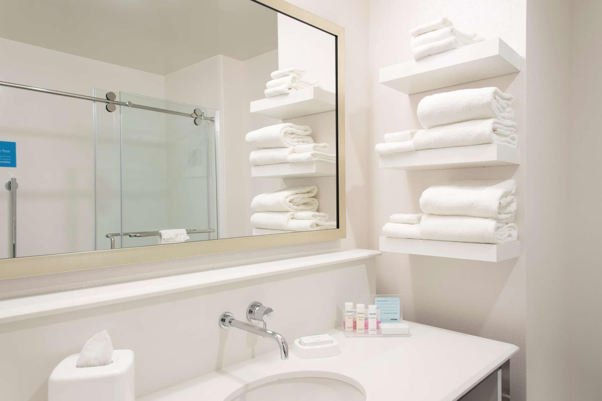Hampton Inn & Suites Grand Rapids Downtown gallery photo in Grand Rapids, MI — image 16
