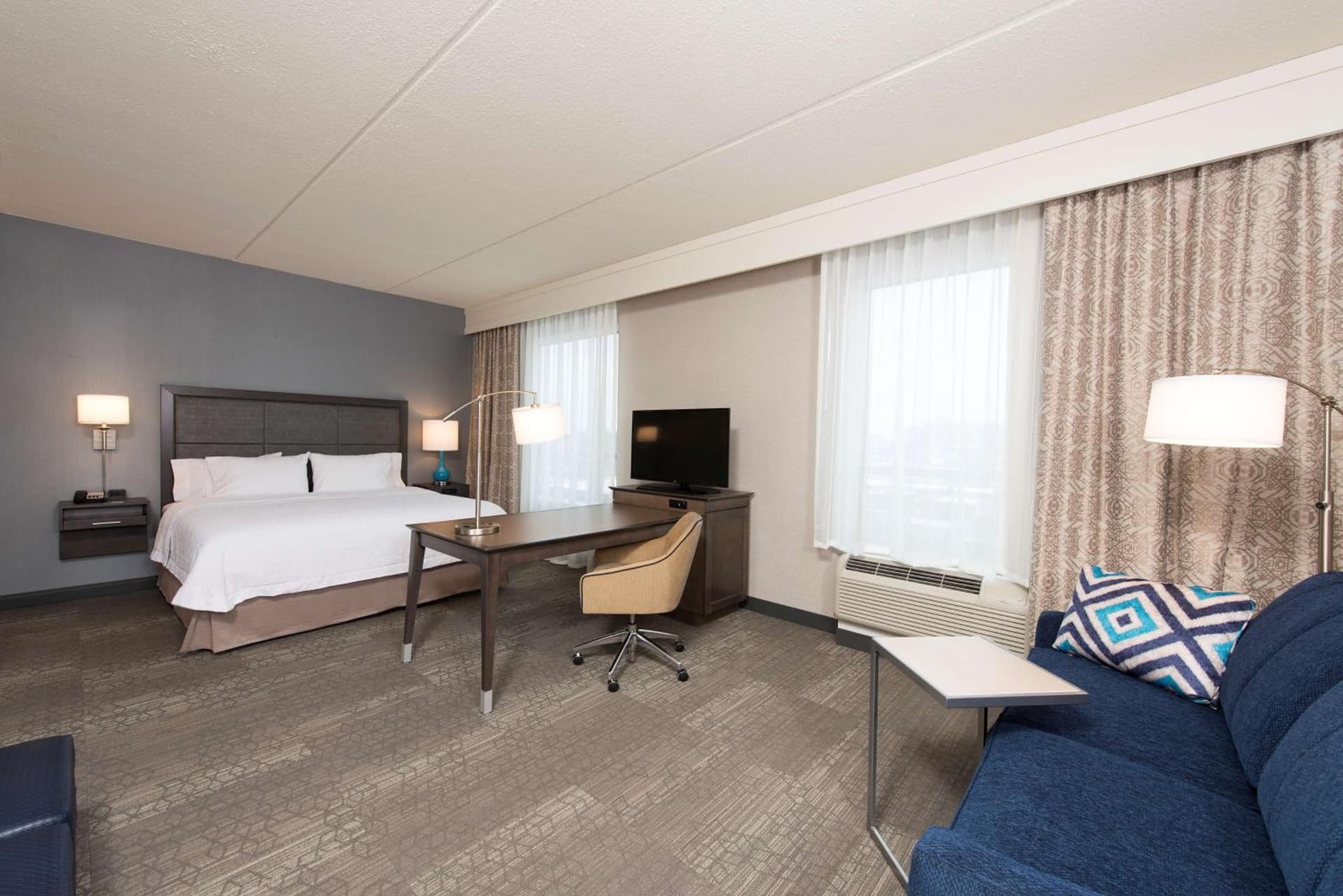 Hampton Inn & Suites Grand Rapids Downtown gallery photo in Grand Rapids, MI — image 36