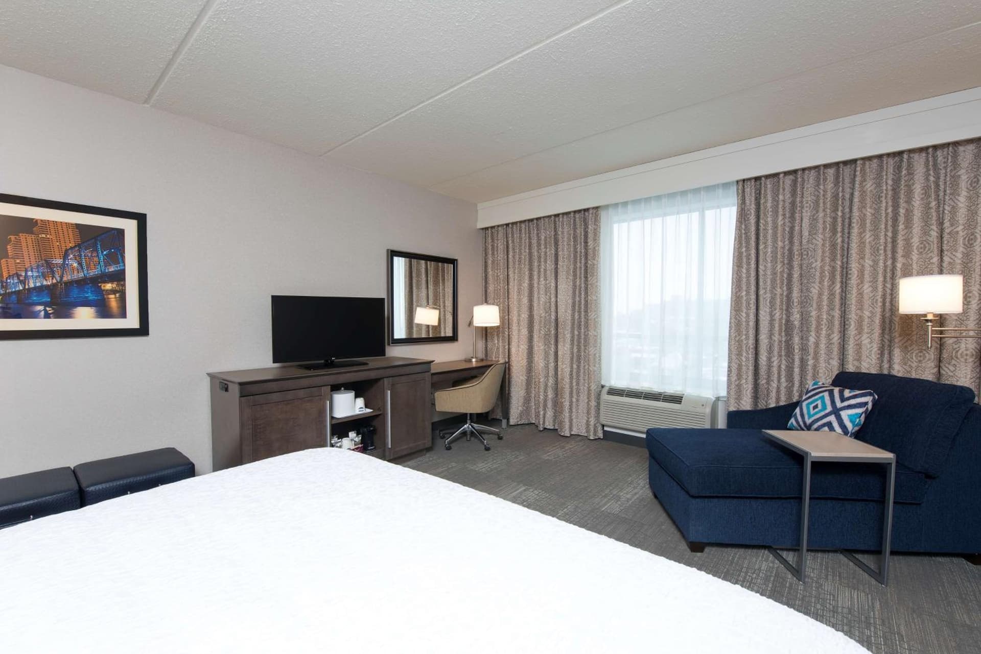 Hampton Inn & Suites Grand Rapids Downtown gallery photo in Grand Rapids, MI — image 41