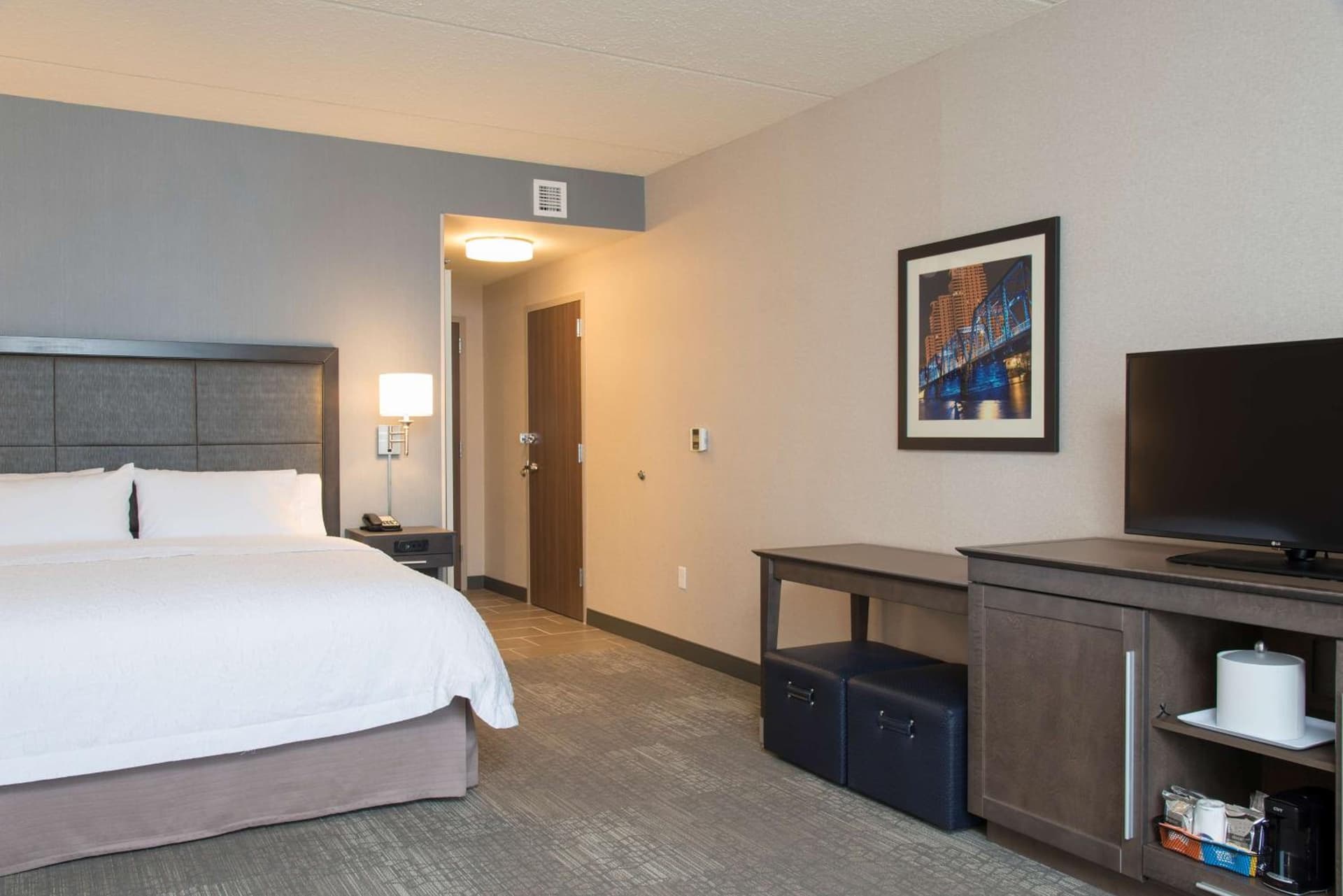 Hampton Inn & Suites Grand Rapids Downtown gallery photo in Grand Rapids, MI — image 11