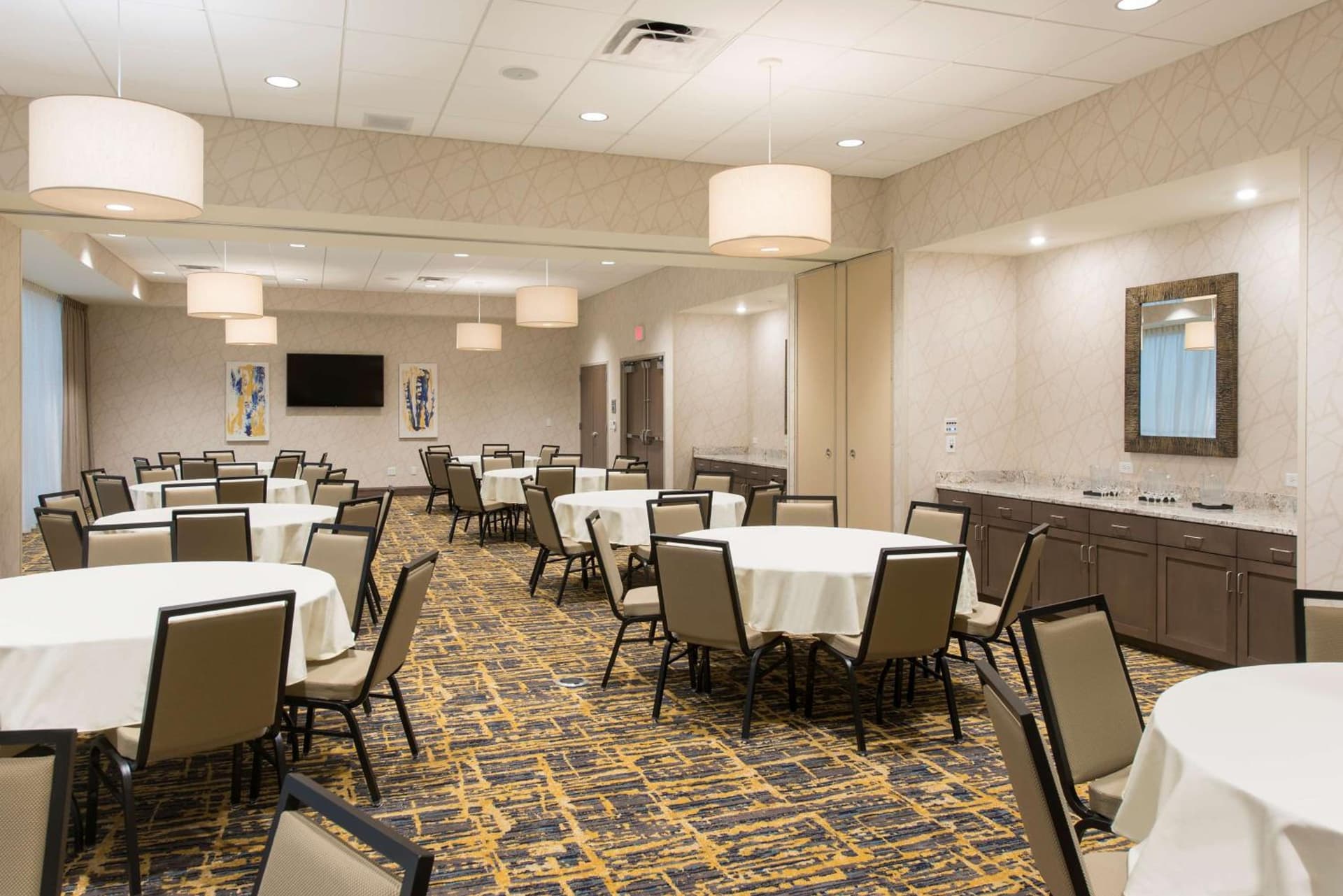 Hampton Inn & Suites Grand Rapids Downtown gallery photo in Grand Rapids, MI — image 30