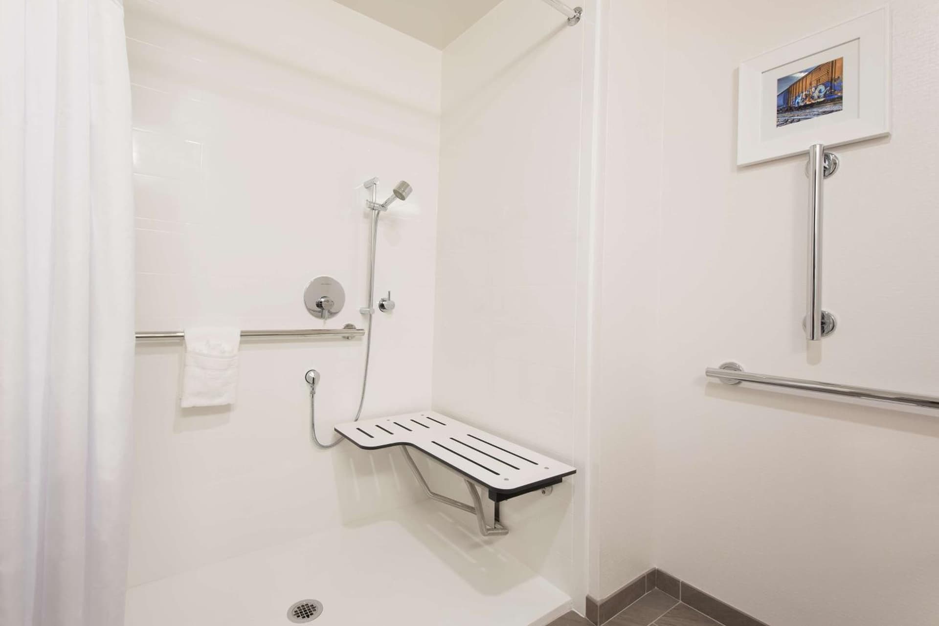Hampton Inn & Suites Grand Rapids Downtown gallery photo in Grand Rapids, MI — image 55