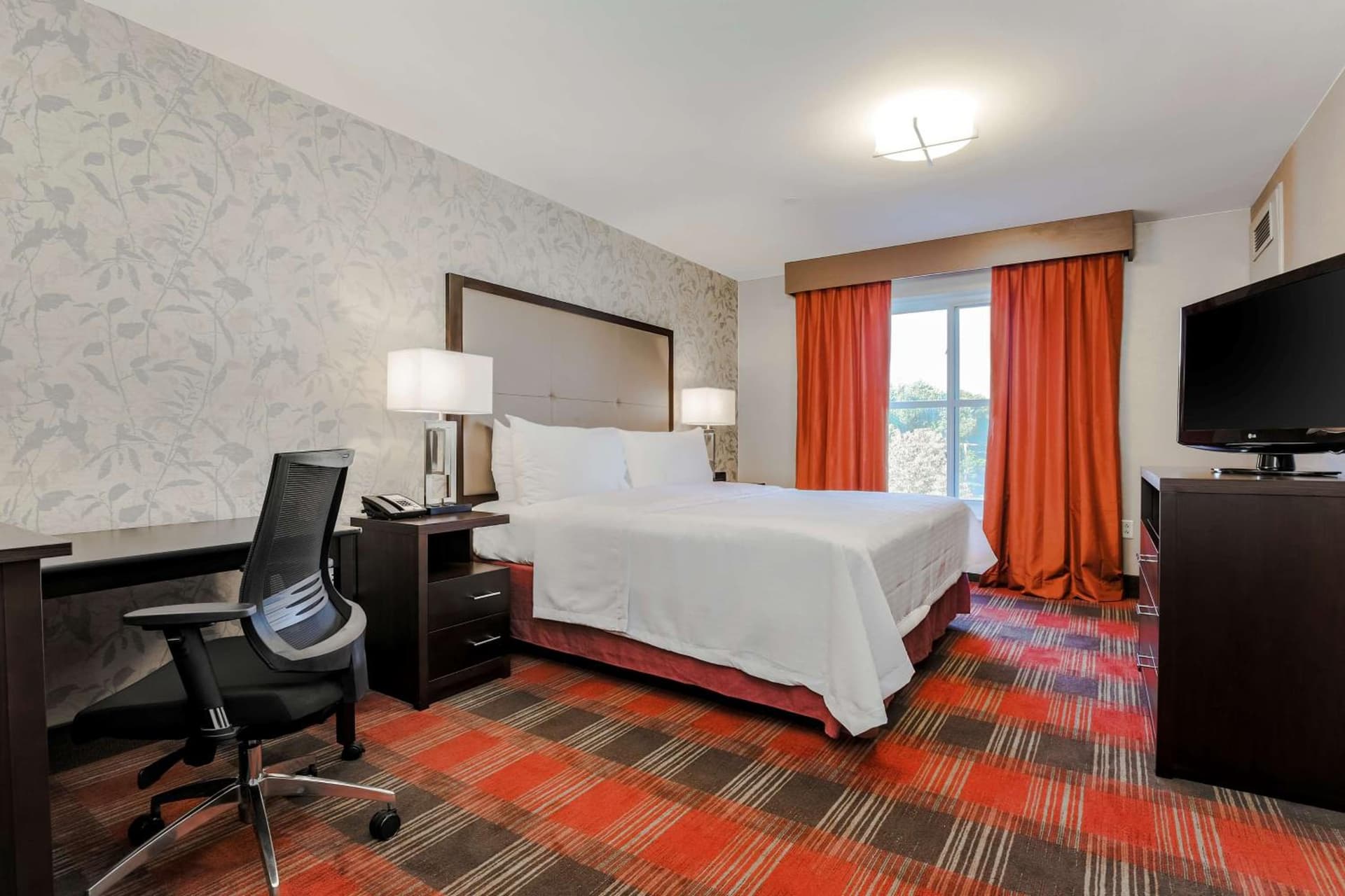 Homewood Suites by Hilton Long Island-Melville gallery photo in Plainview, NY — image 7