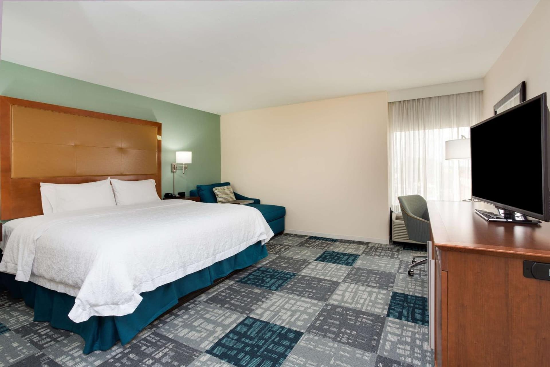 Hampton Inn Norcross gallery photo in Norcross, GA — image 16