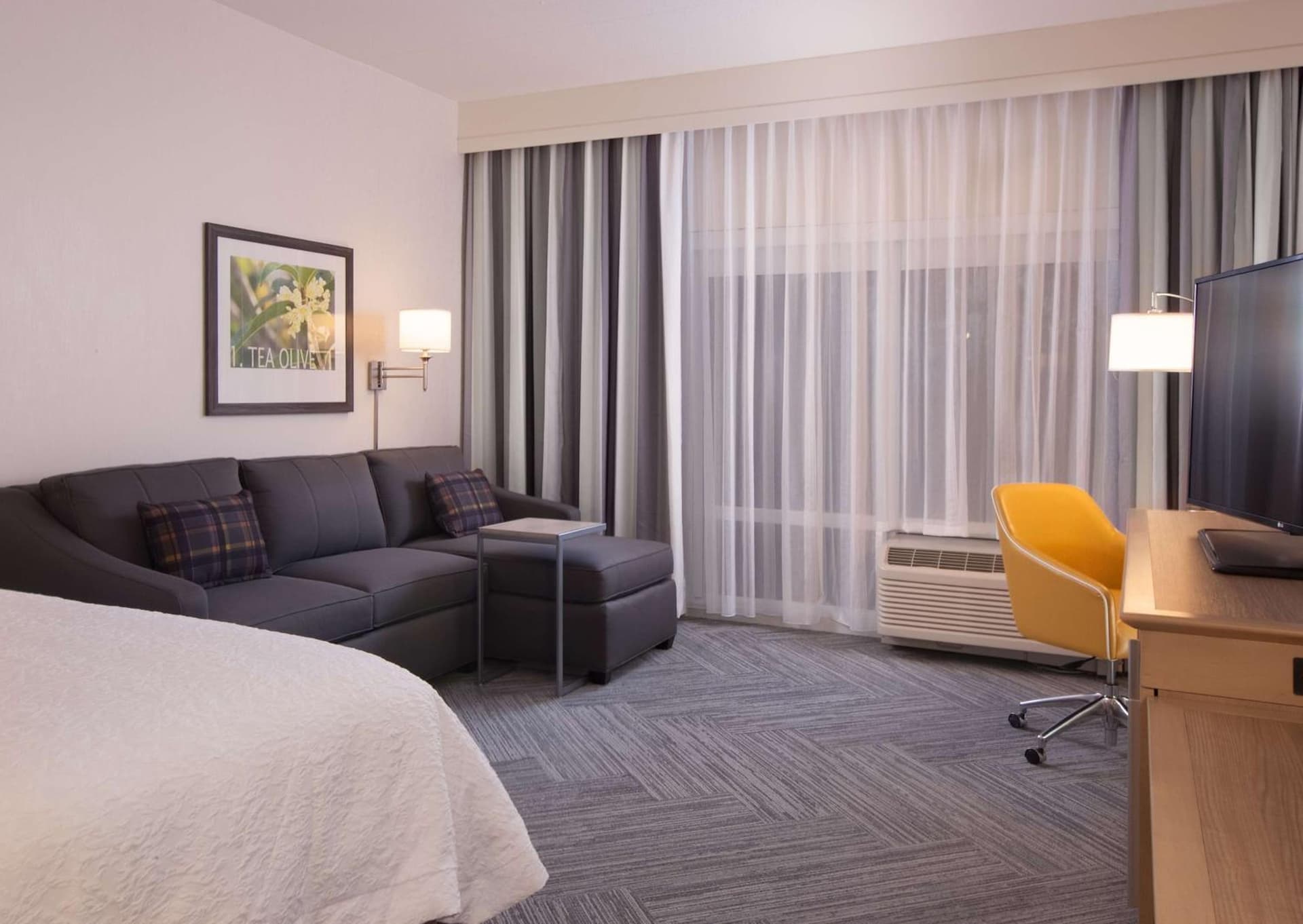 Hampton Inn & Suites by Hilton Augusta-Washington Rd gallery photo in Augusta, GA — image 16