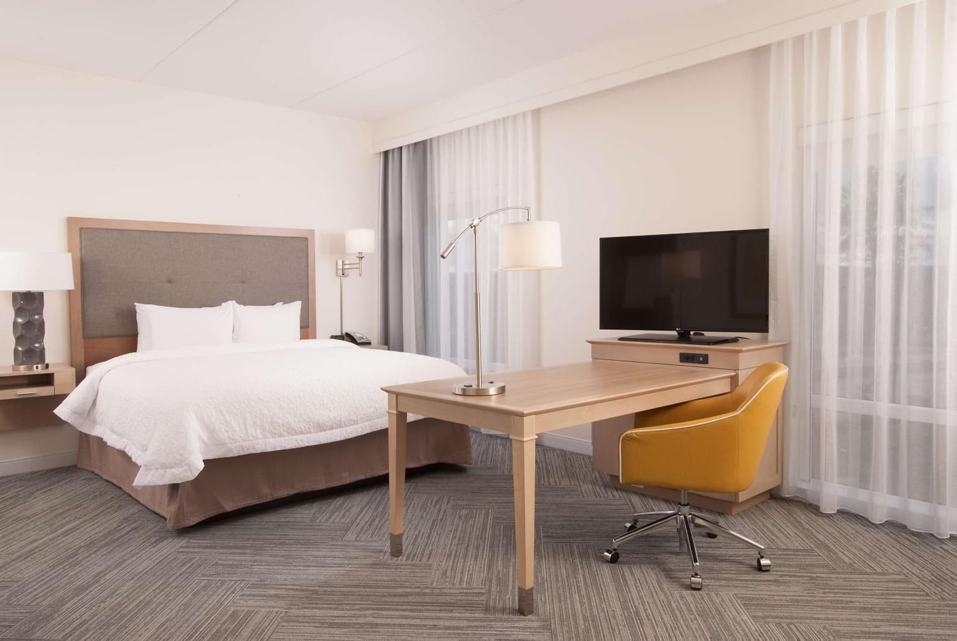 Hampton Inn & Suites by Hilton Augusta-Washington Rd gallery photo in Augusta, GA — image 24