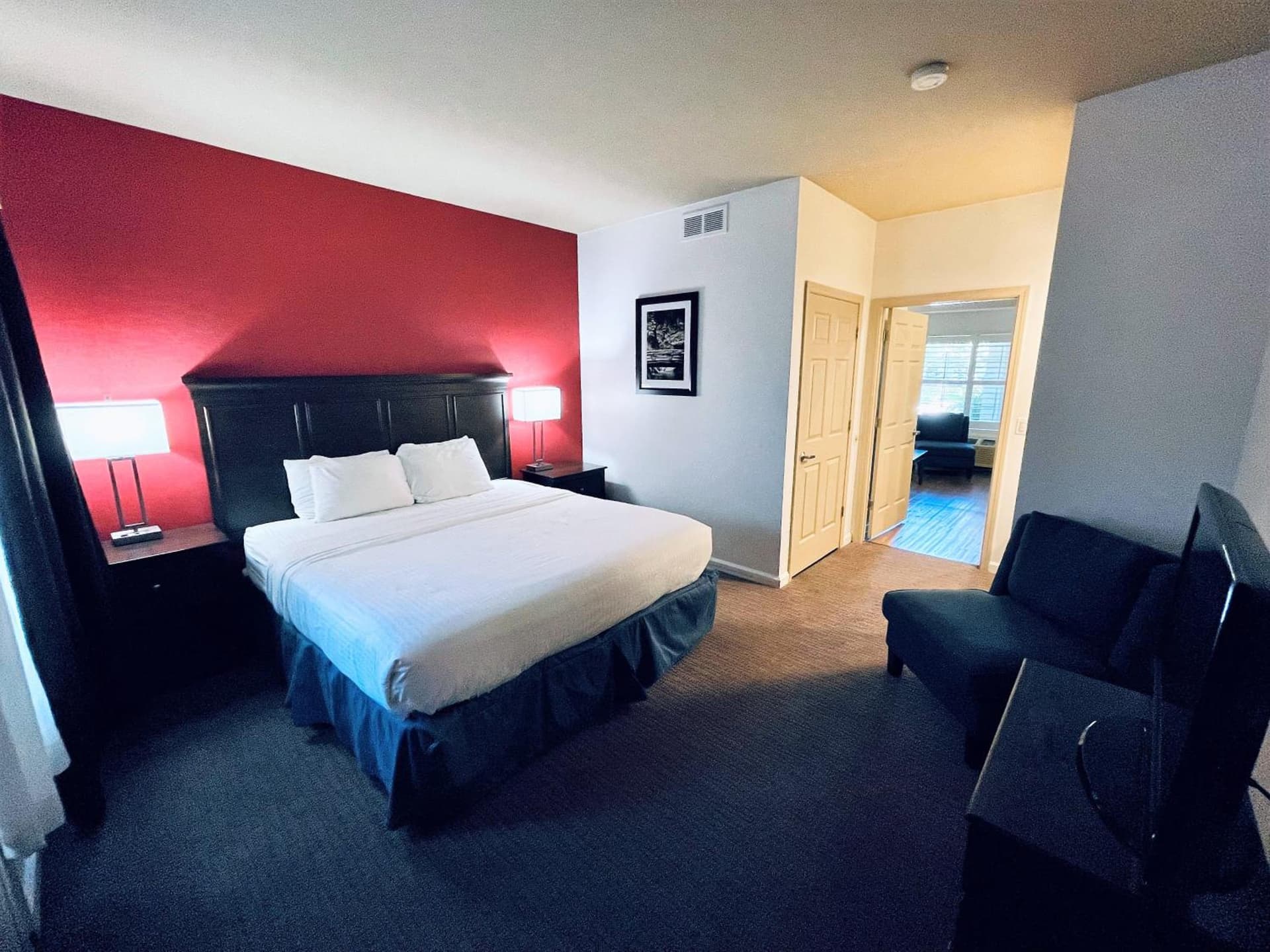 University Park Inn & Suites, an Ascend Collection Hotel interior in Davis, CA — gallery photo 2