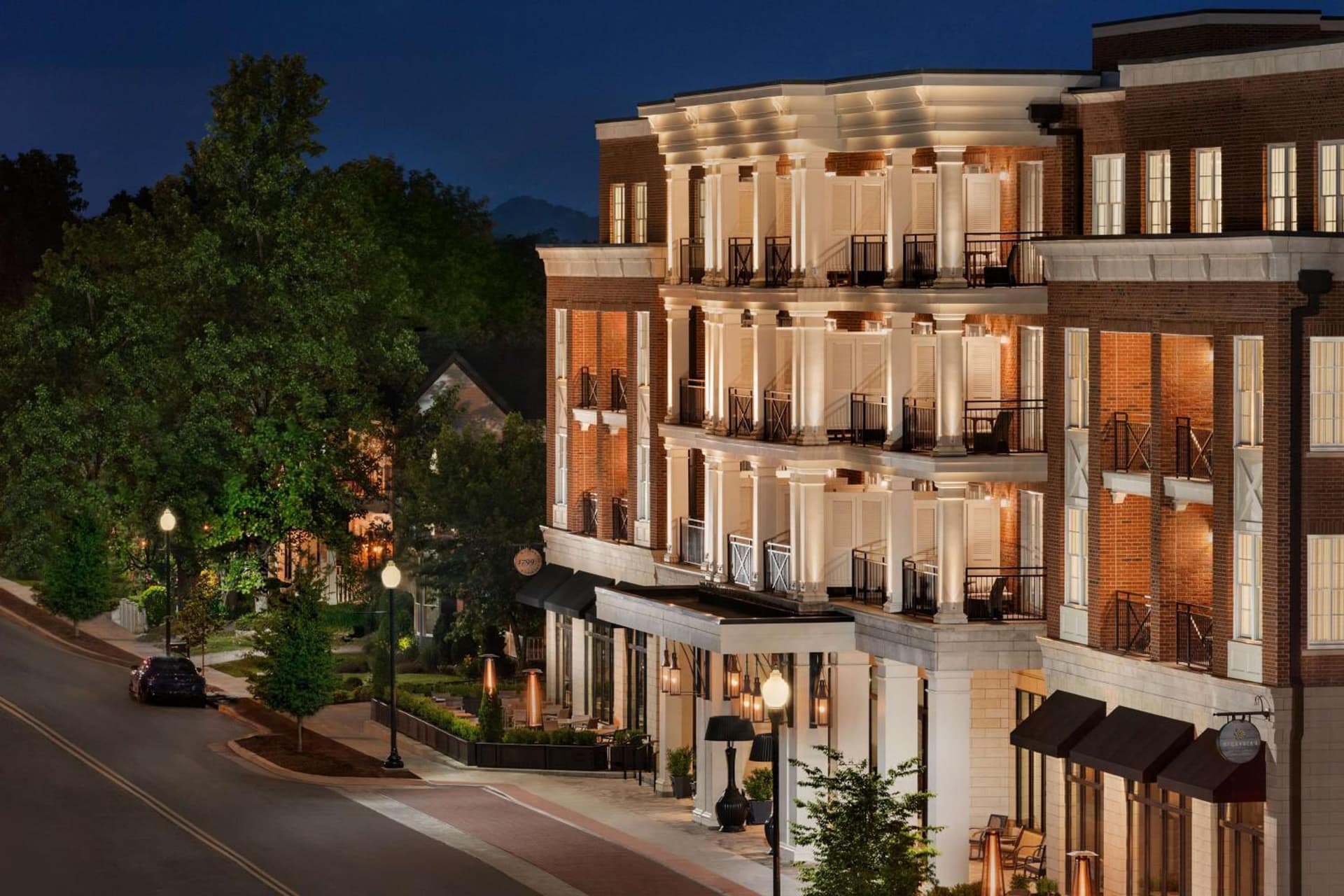 The Harpeth Franklin Downtown, Curio Collection by Hilton — hotel in Franklin, Tennessee